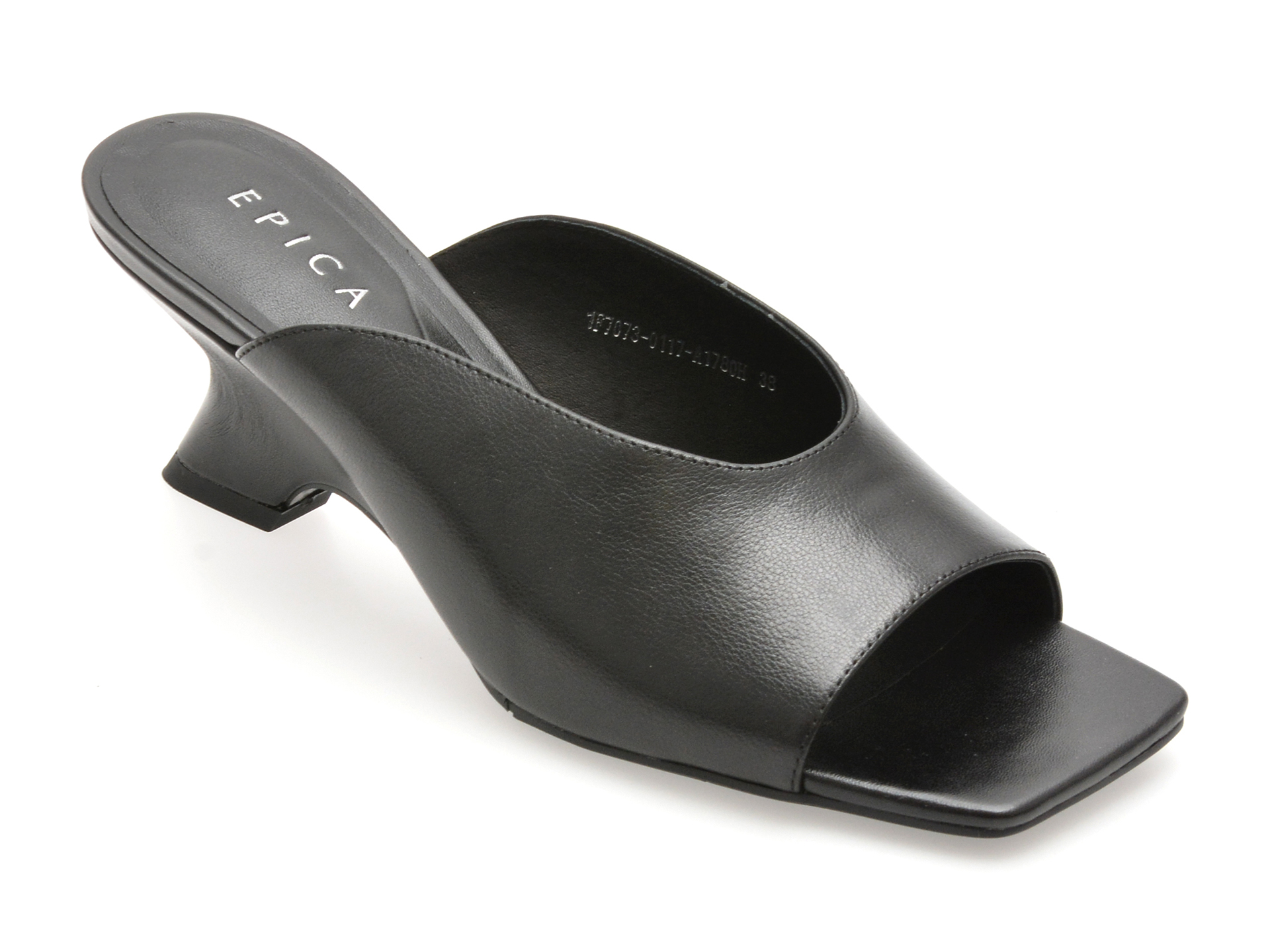 Papuci Epica din Piele - Eleganță și Confort