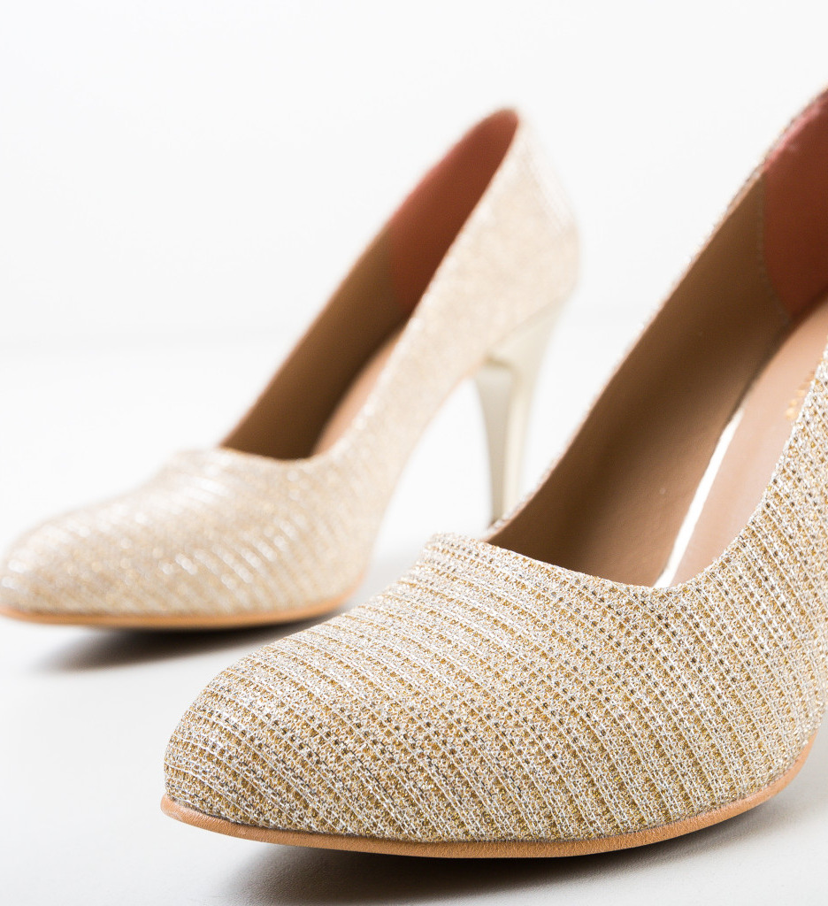 Pantofi Hugh Aurii 2 - Eleganță și Stil - imagine 8