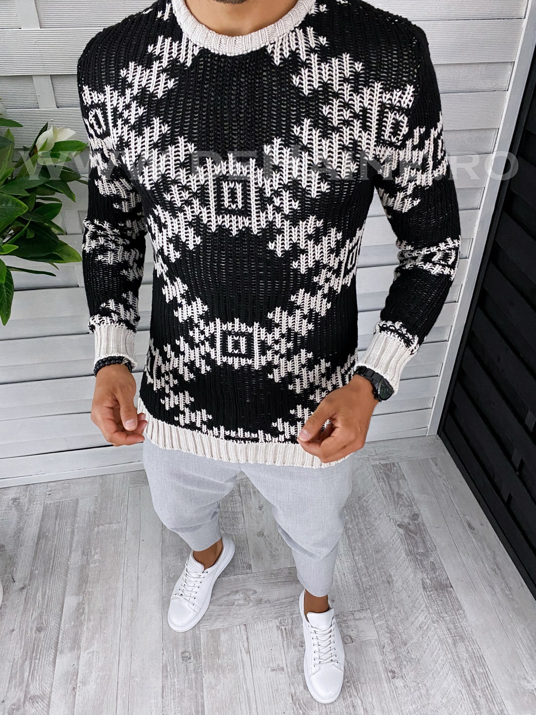 Pulover Barbati Slim Fit Bej - Stil Elegant