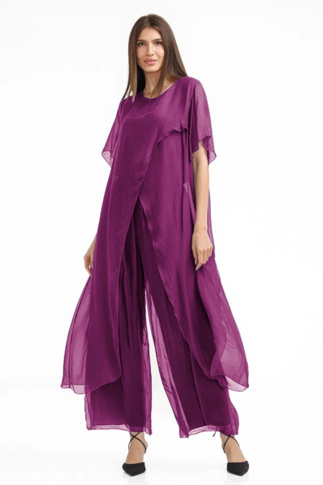 Compleu cu pantaloni lejeri si bluza fluida in colturi lungi, din matase si vascoza, mov zmeura