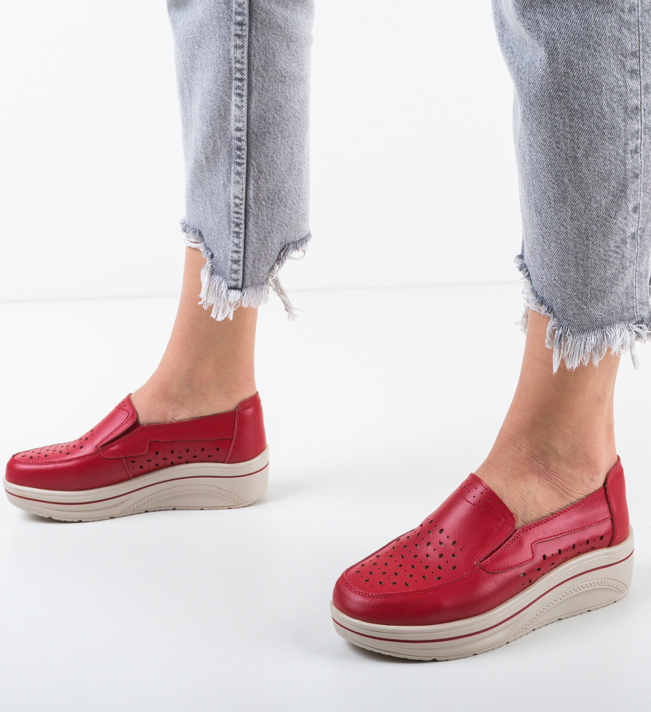 Pantofi Olifram Rosii: Confort și Stil Casual - imagine 2