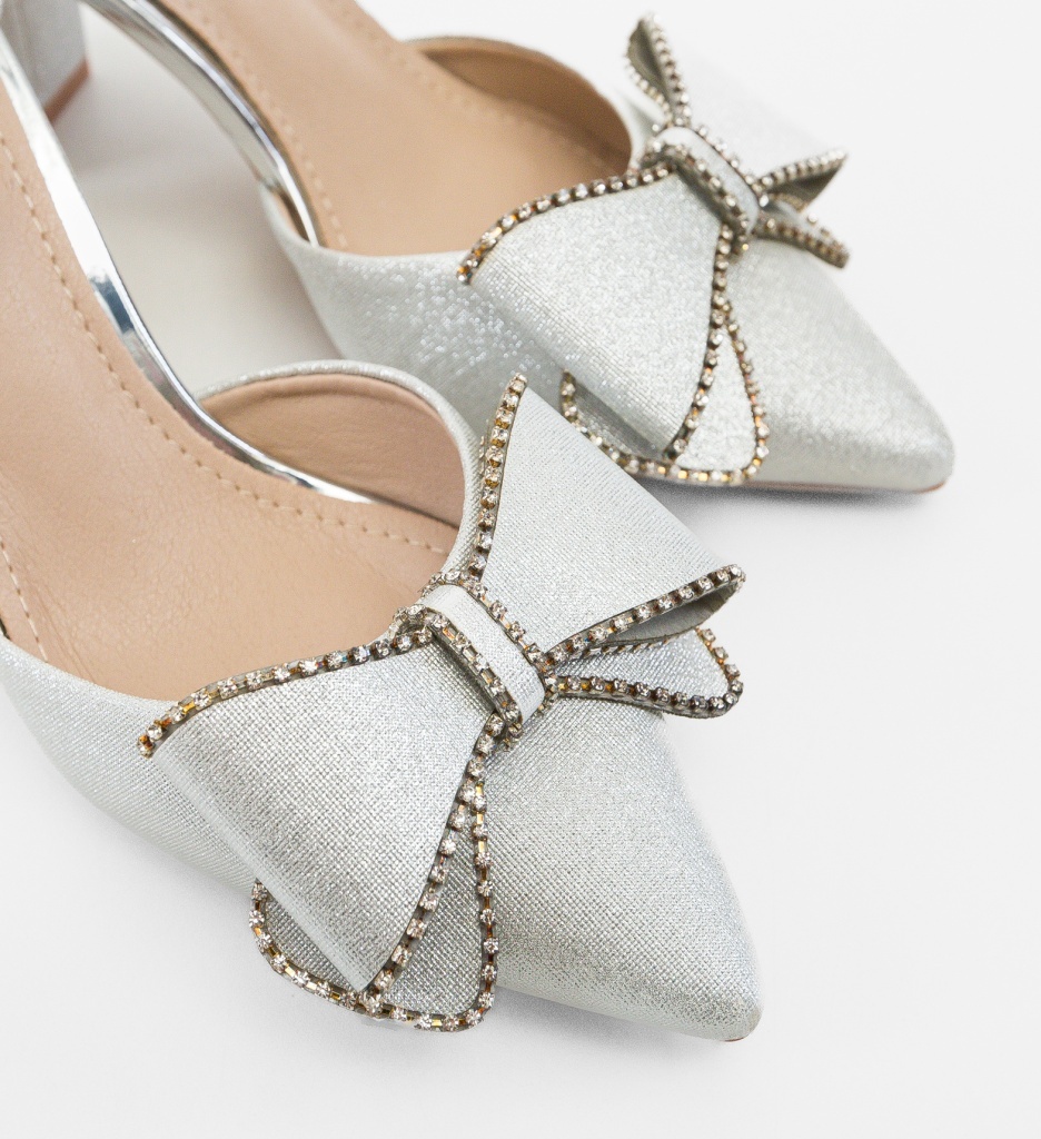 Pantofi cu toc Undya Argintii - Eleganță și Stil - imagine 3