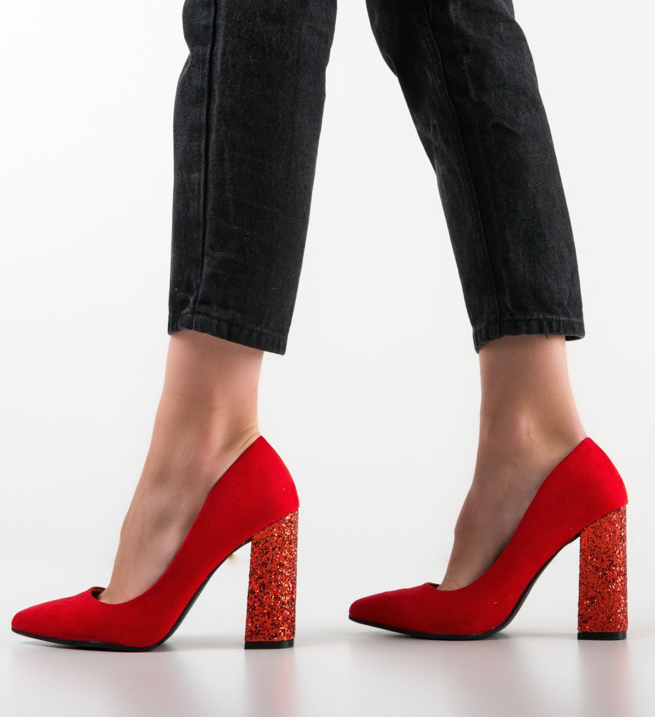Pantofi Clarke Rosii cu Toc - Eleganță Maximă - imagine 3