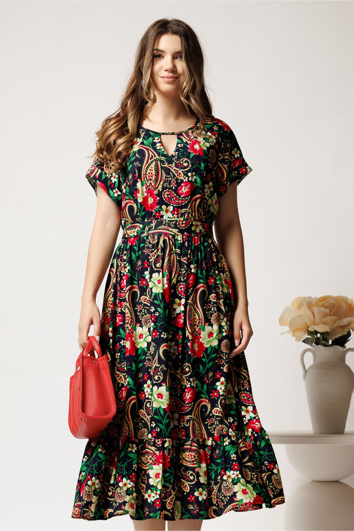 Rochie Midi Elegantă din Viscoză cu Flori