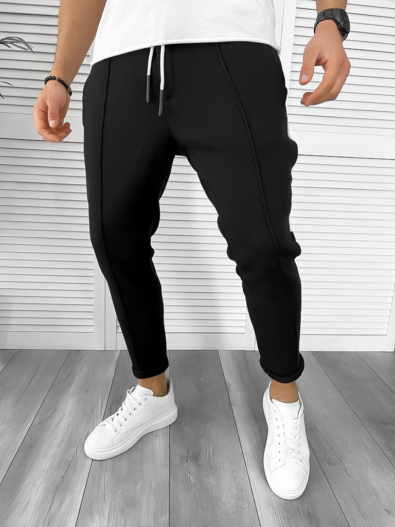 Pantaloni Trening Negri Conici 2024