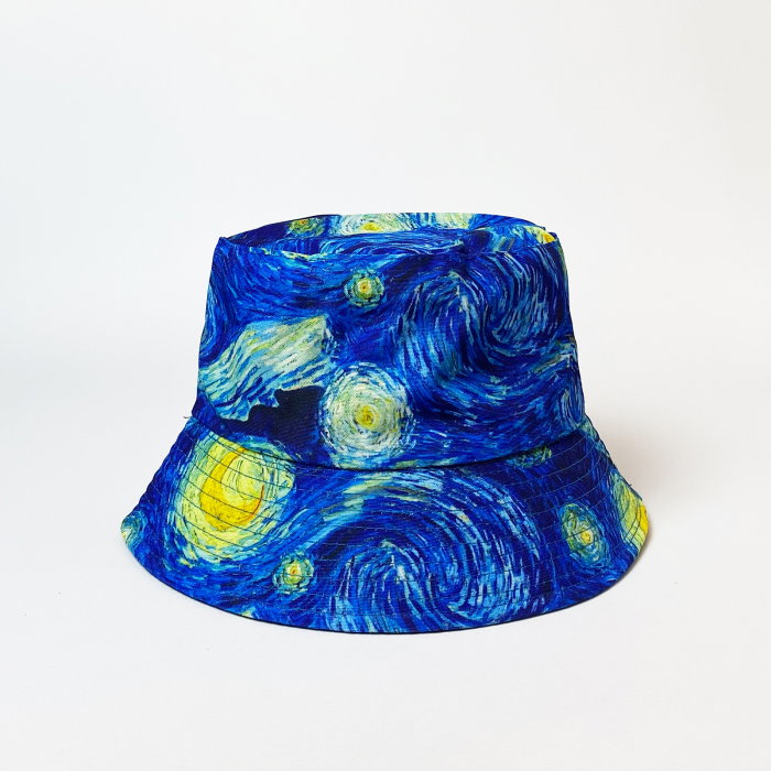 Palarie tip bucket unisex cu doua fete cu reproducere dupa pictura celebra   Noapte Instelata   a lui Van Gogh