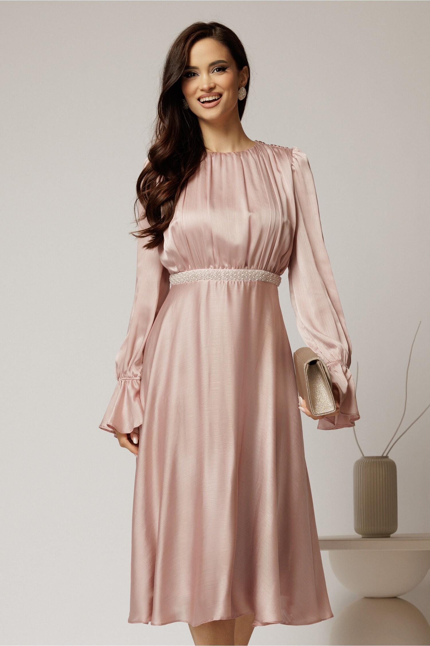 Rochie DY Fashion Midi Roz din Voal Satinat cu Perle