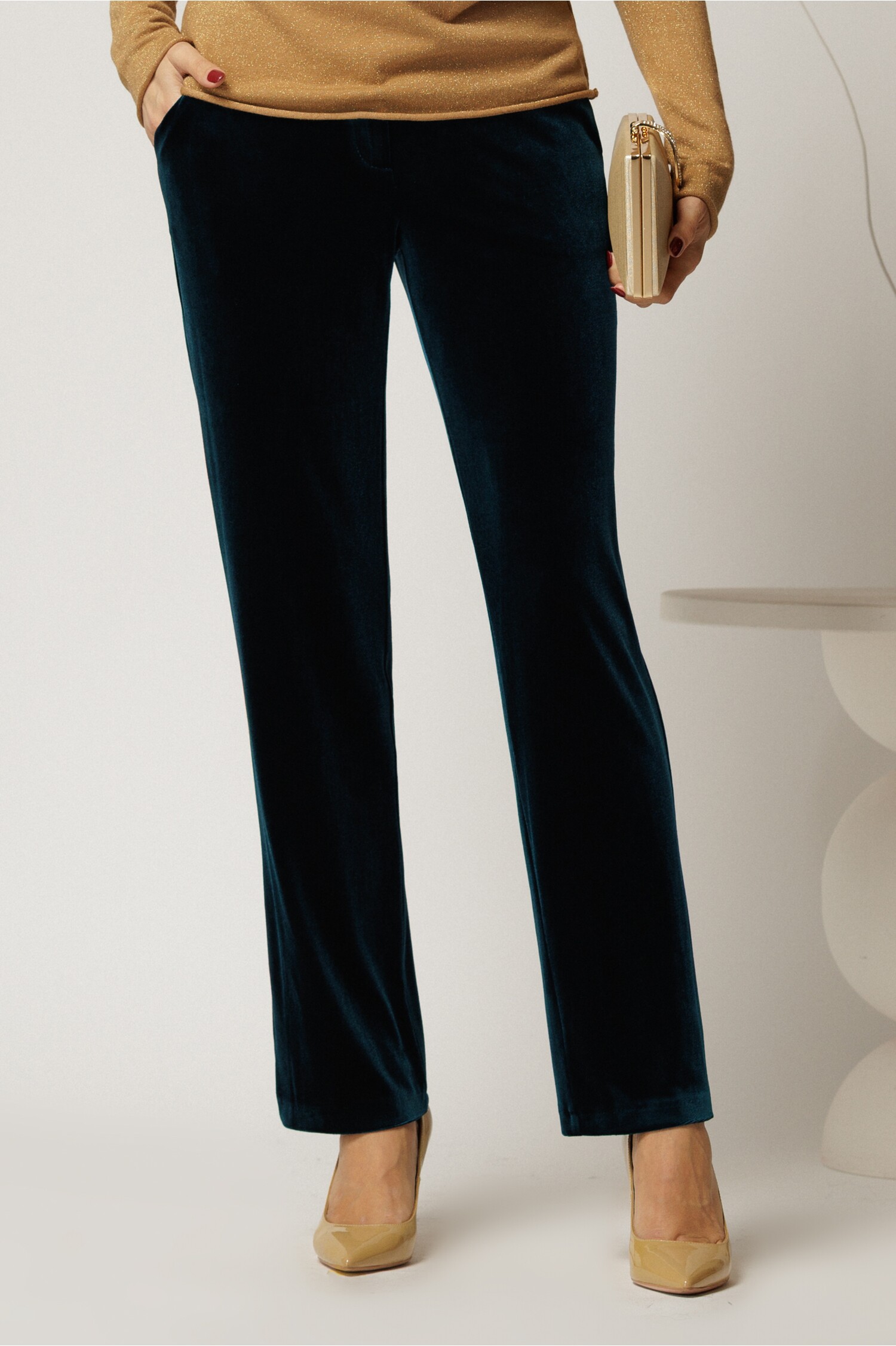 Pantaloni Catifea Turcoaz cu Croi Lejer Eleganți