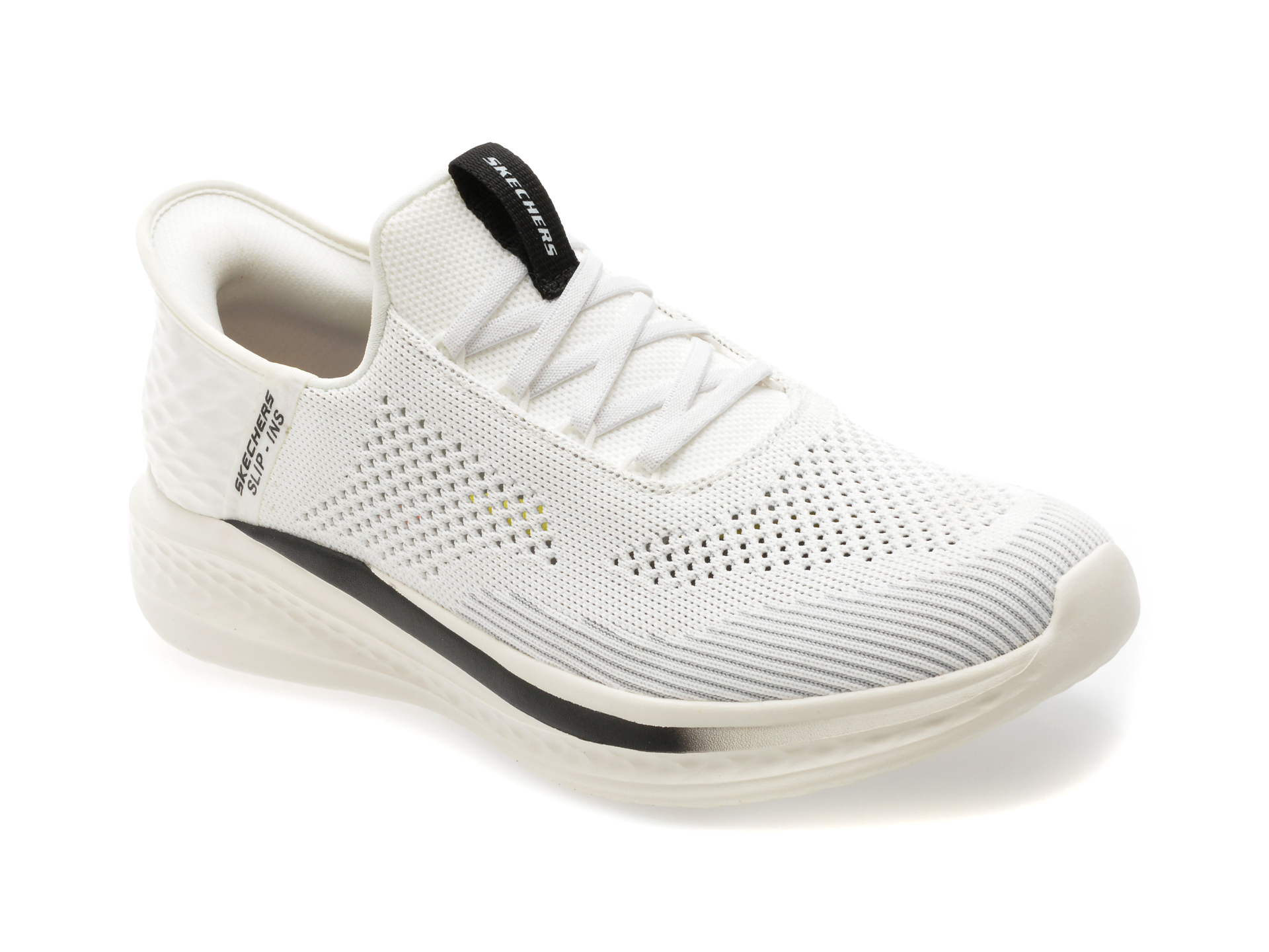 Skechers SLADE: Confort și Stil în Mișcare