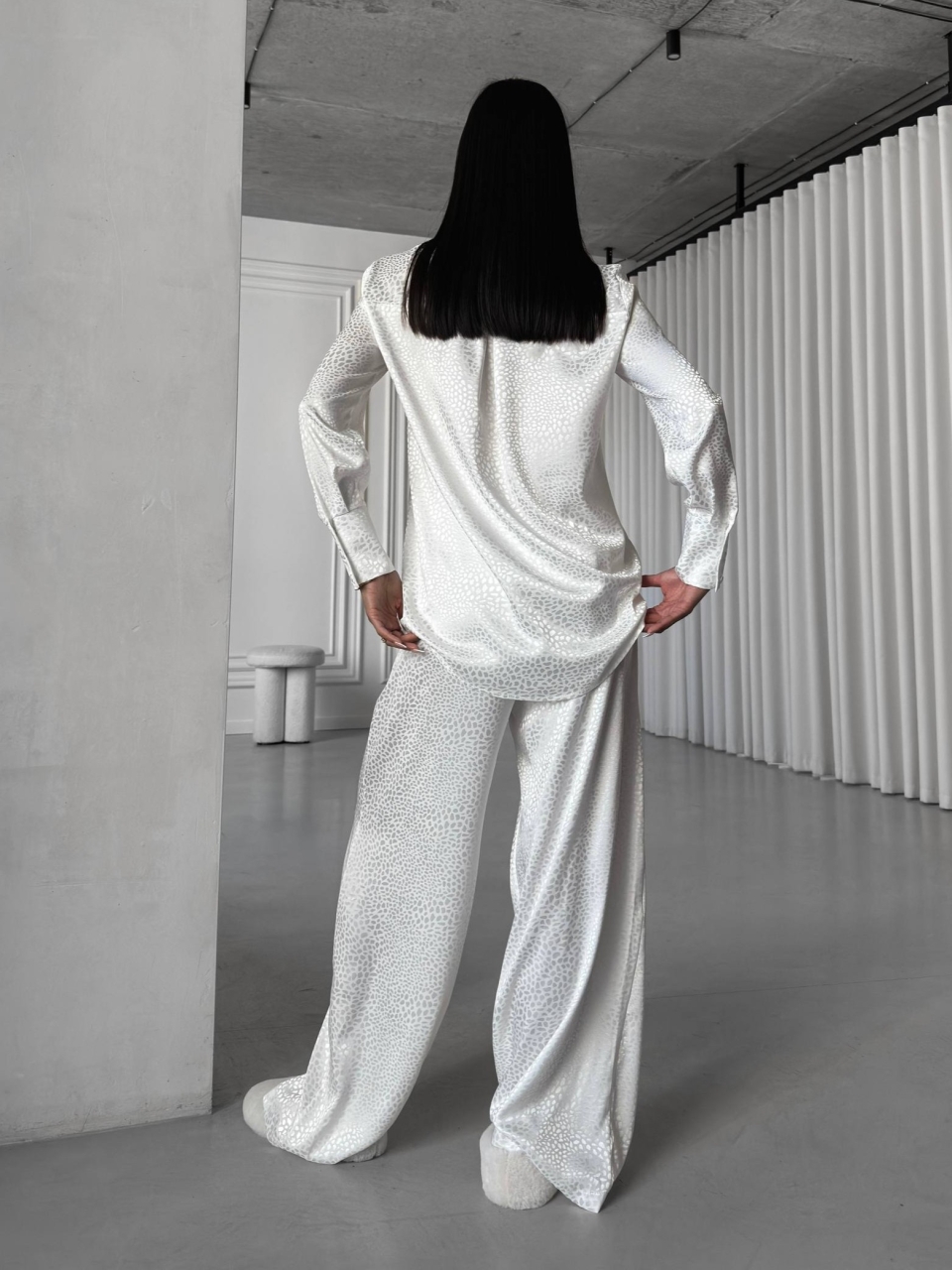 Pijama Dama 2 Piese Delis Alb Cu Nasturi - imagine 4
