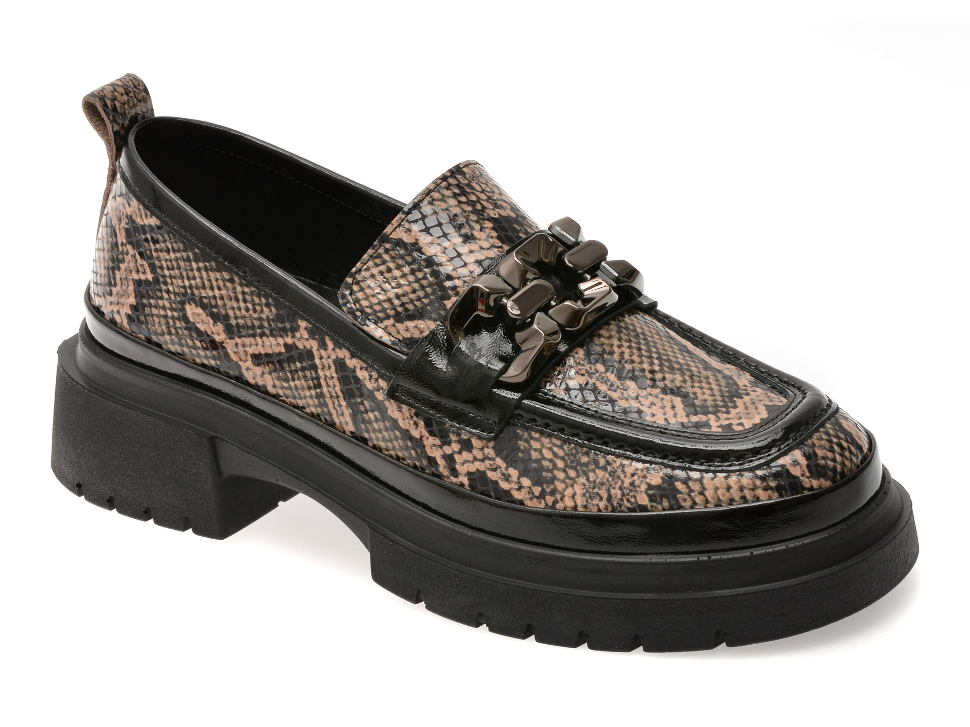Mocasini Gryxx Bej din Piele Lacuită