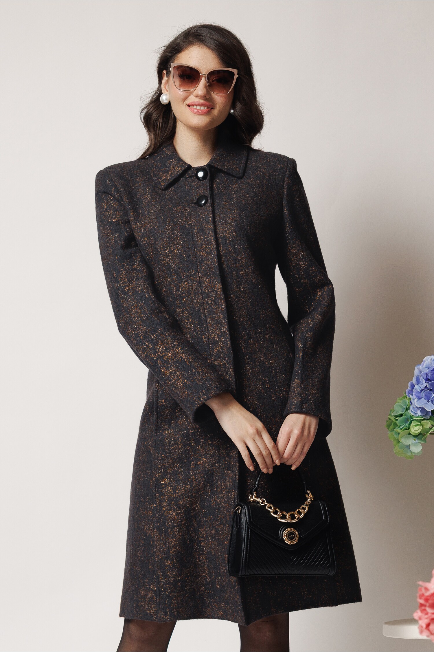 Palton Lana cu Lurex Aur - Elegant și Modern
