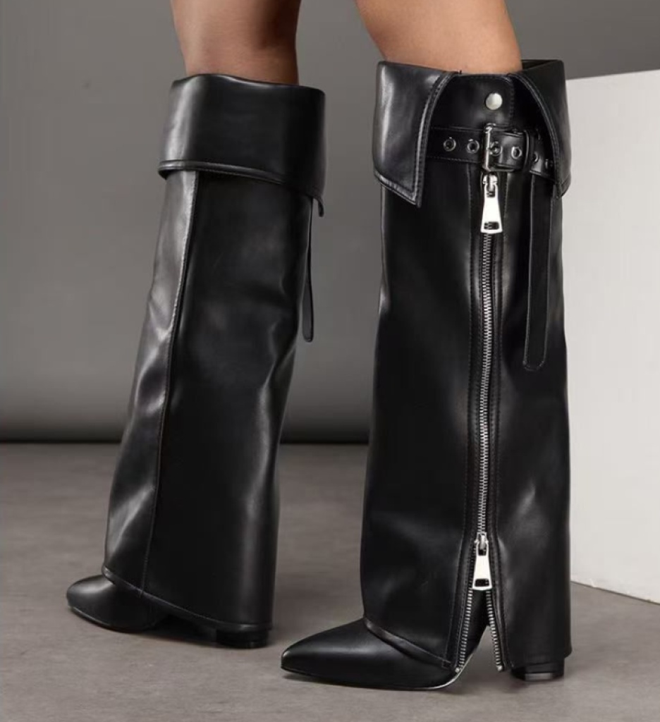 Cizme Fekere Negre Depurtat | Eleganță Asigurată