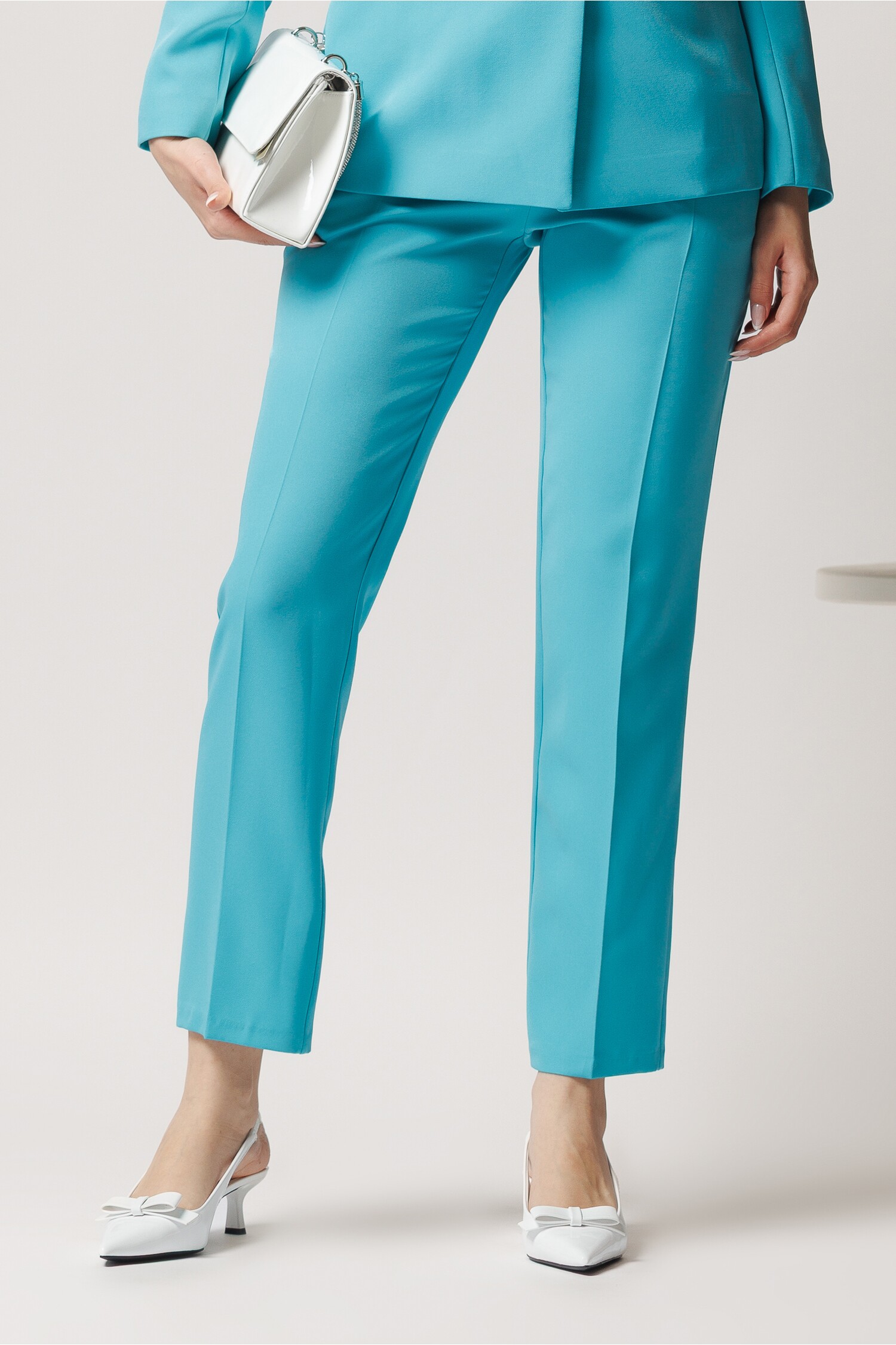 Pantaloni Moze Office Bleu - Eleganță și Confort