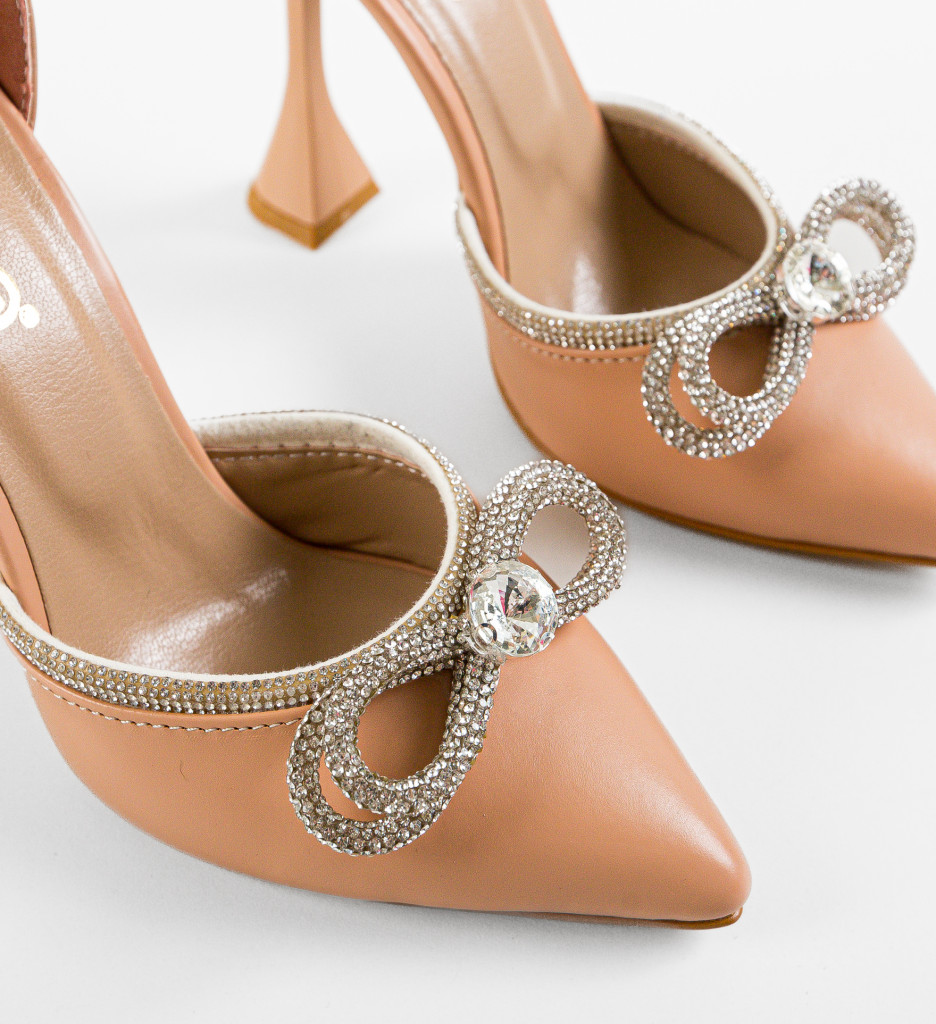 Pantofi Dama Prelați Bej | Eleganță și Stil