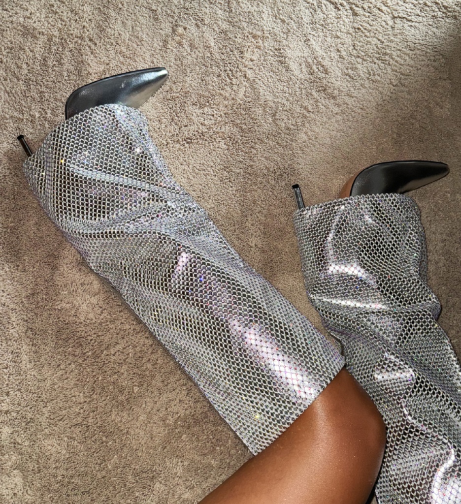 Cizme Skaa Argintii Depurtat - Eleganță Metalică