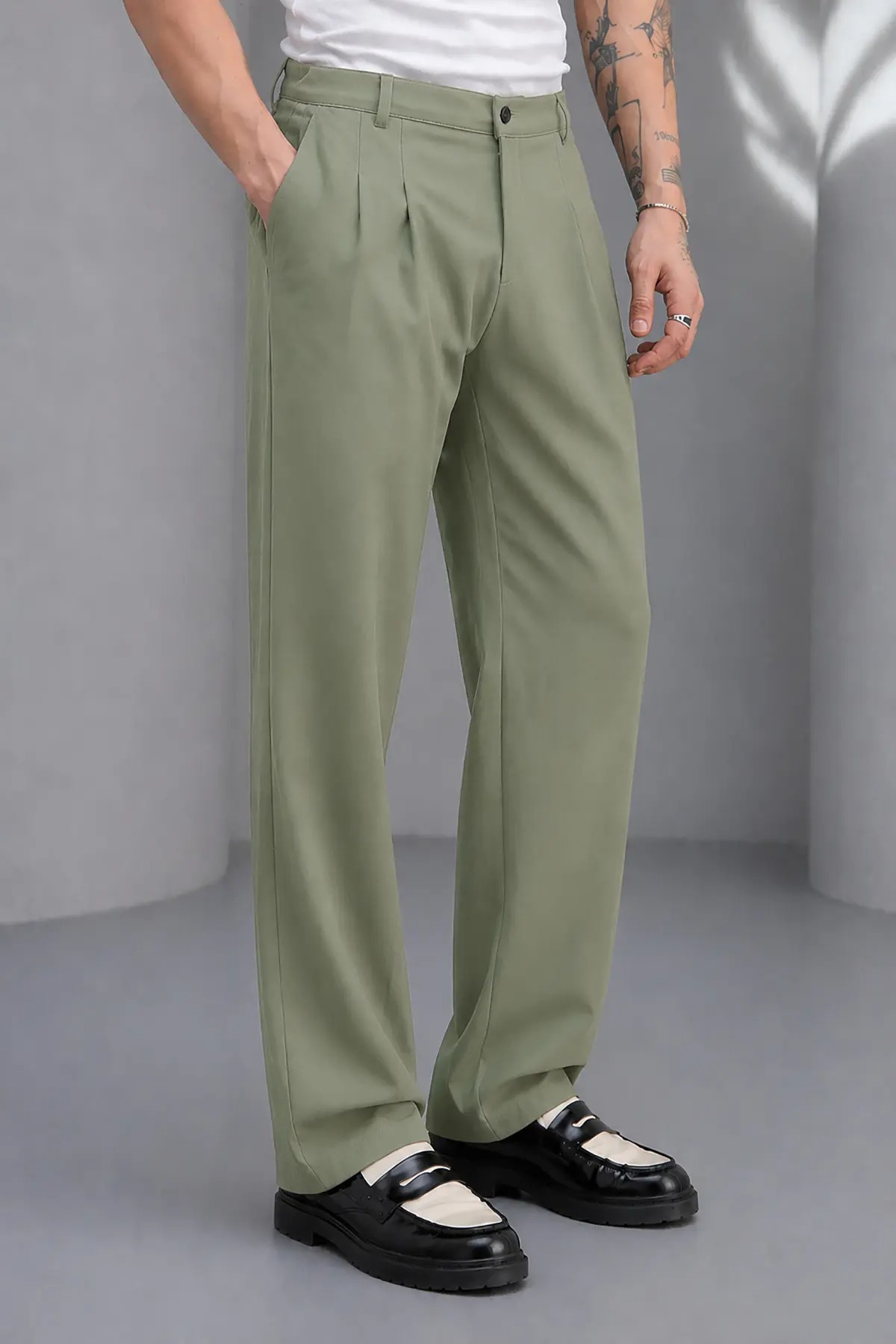 Pantaloni barbati casual  croiala lejera  kaki A01 G5-4.2