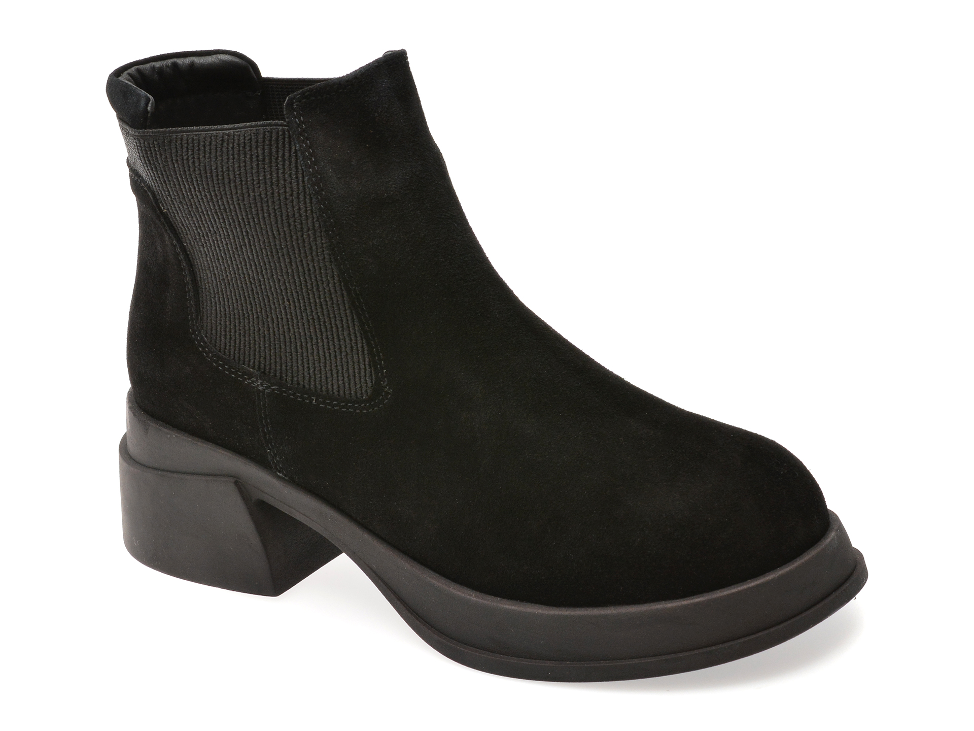 Ghete Image Piele Întoarsă - Eleganță și Confort