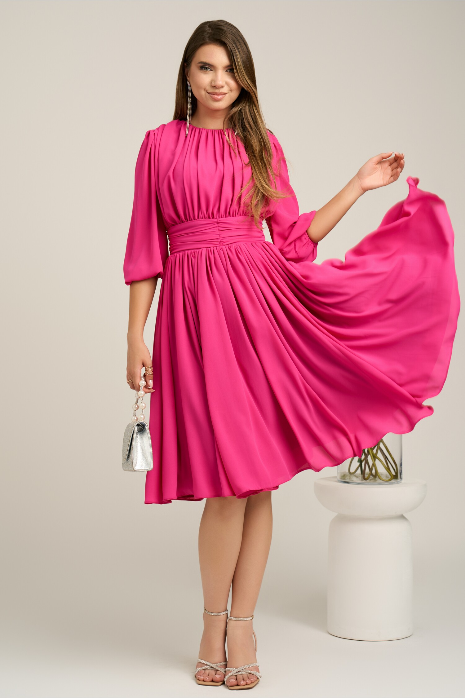 Rochie DY Fashion fucsia clos cu pliuri - Eleganță