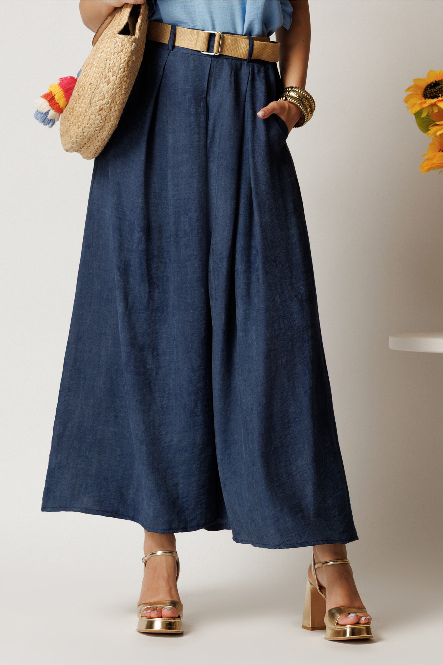 Pantaloni Bleumarin Tip Fustă cu Cordon