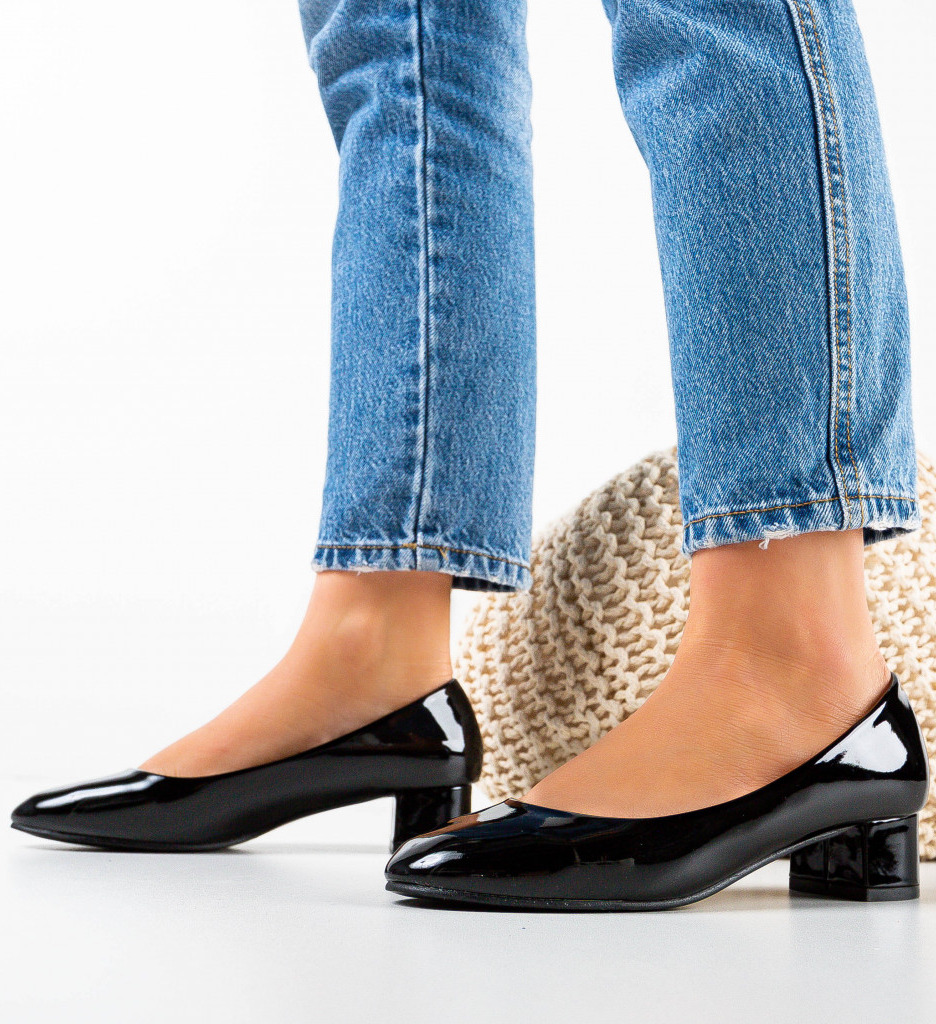 Pantofi Lucane Negri Eleganți - Stil și Confort - imagine 4