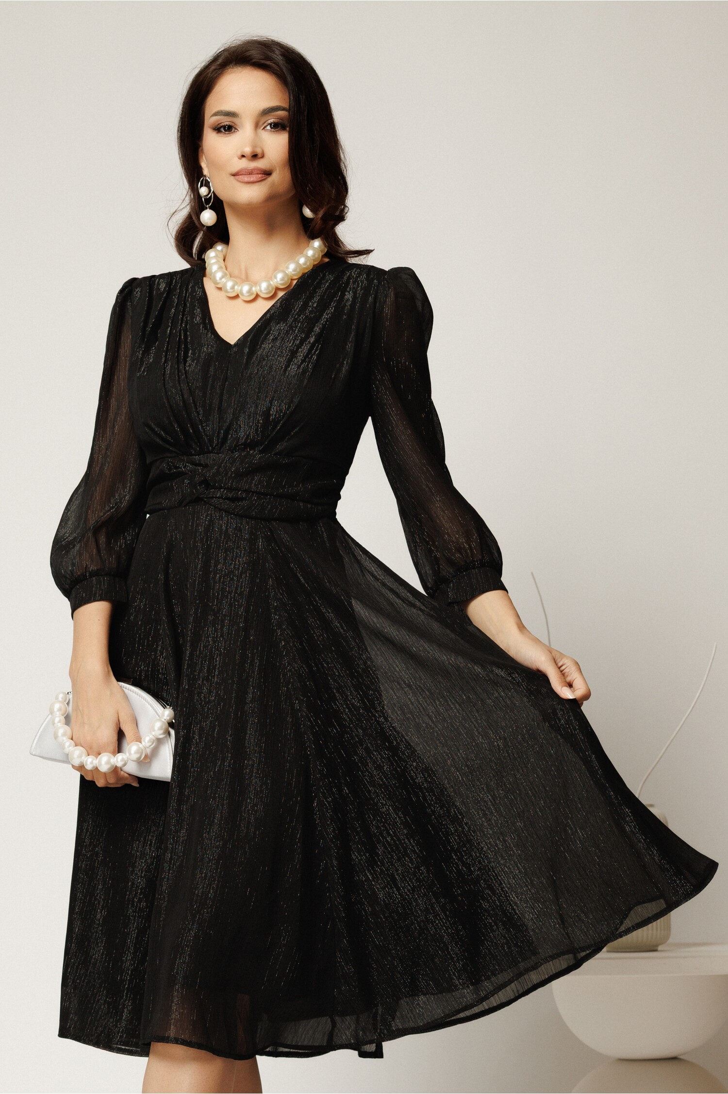 Rochie Gina Neagră Midi cu Lurex - Eleganță Remarcabilă