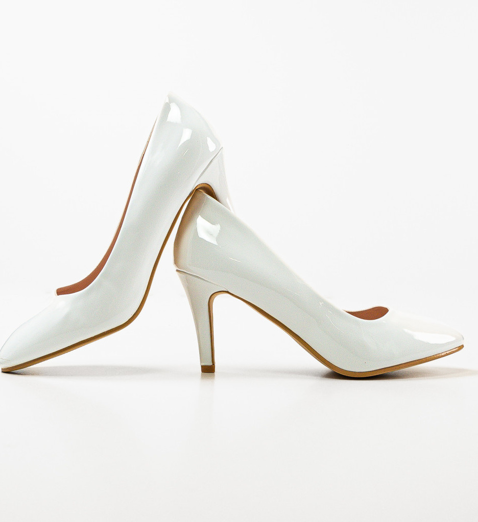 Pantofi Toc Ryry Albi - Eleganță și Stil