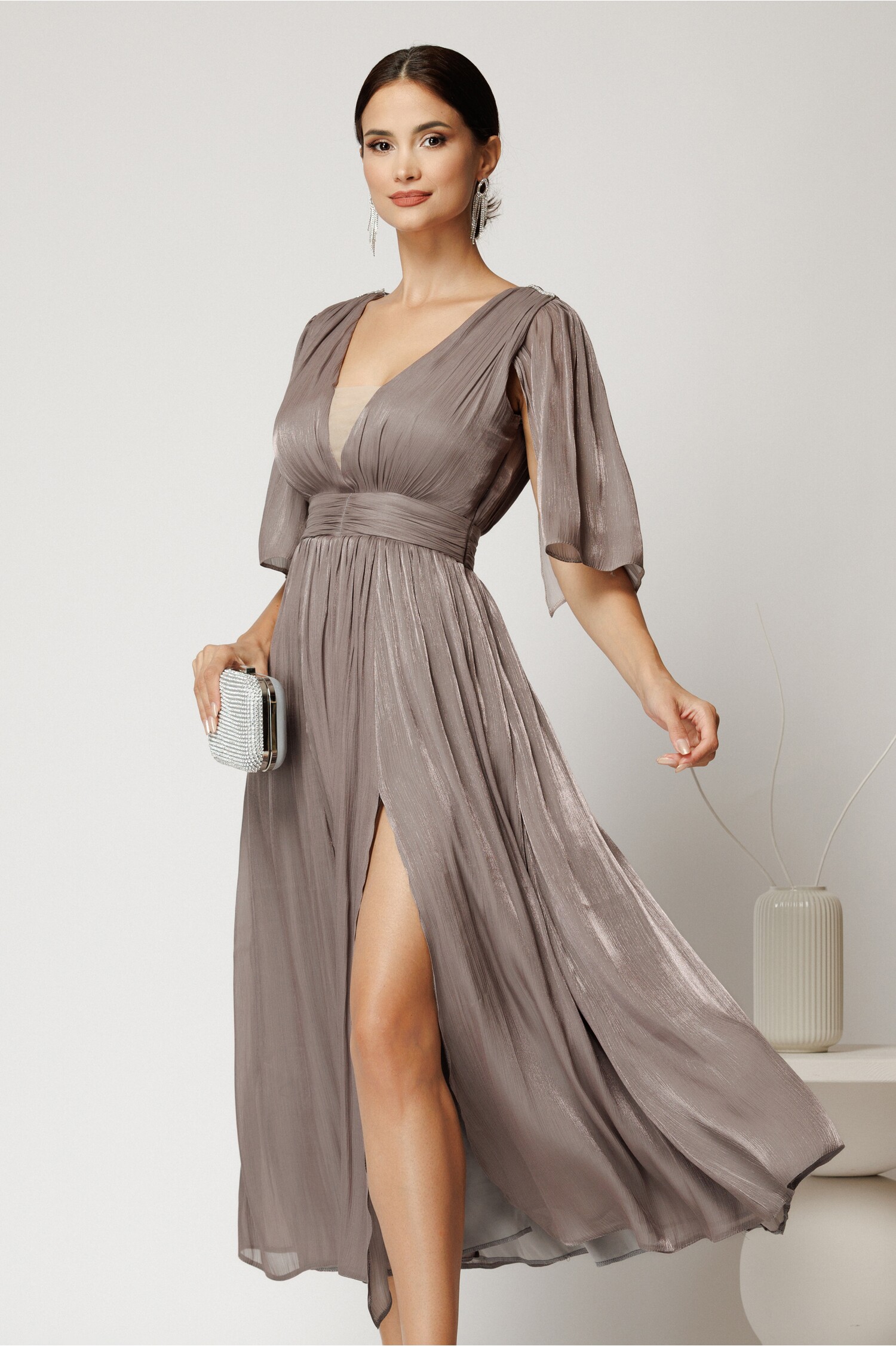 Rochie DY Fashion Bej Voal Clos Eleganta