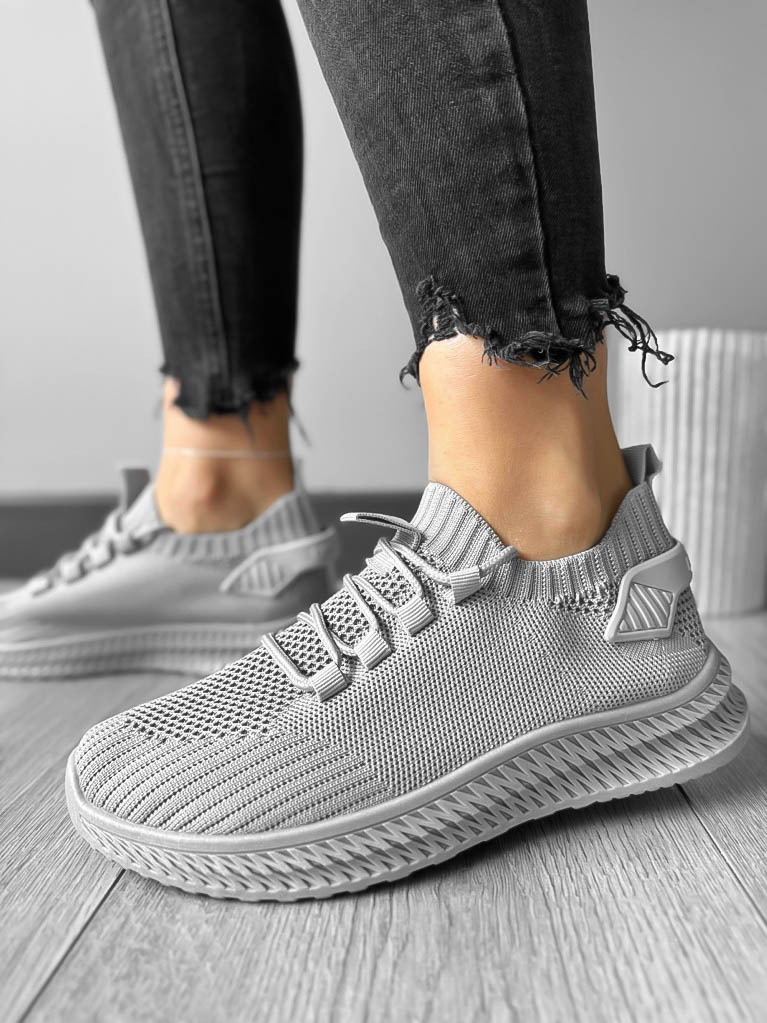 Adidași Dama Casual din Panză Gri - Confort și Stil