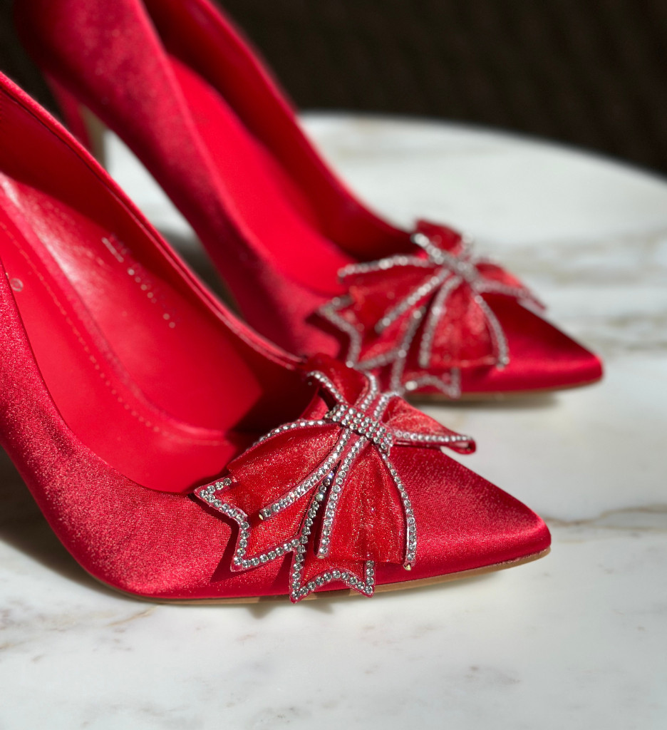 Pantofi Sunan Rosii cu Toc Eleganți