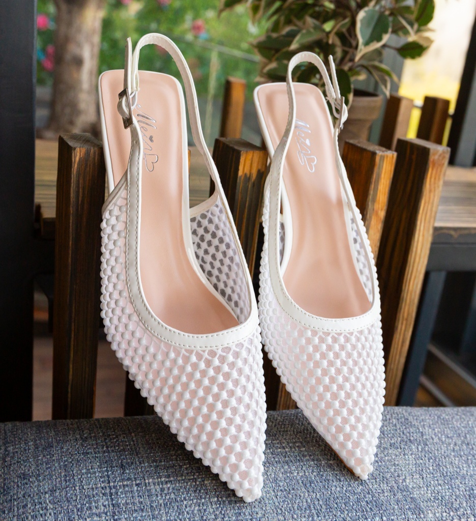 Pantofi cu Toc Pereira Albi - Eleganță și Stil
