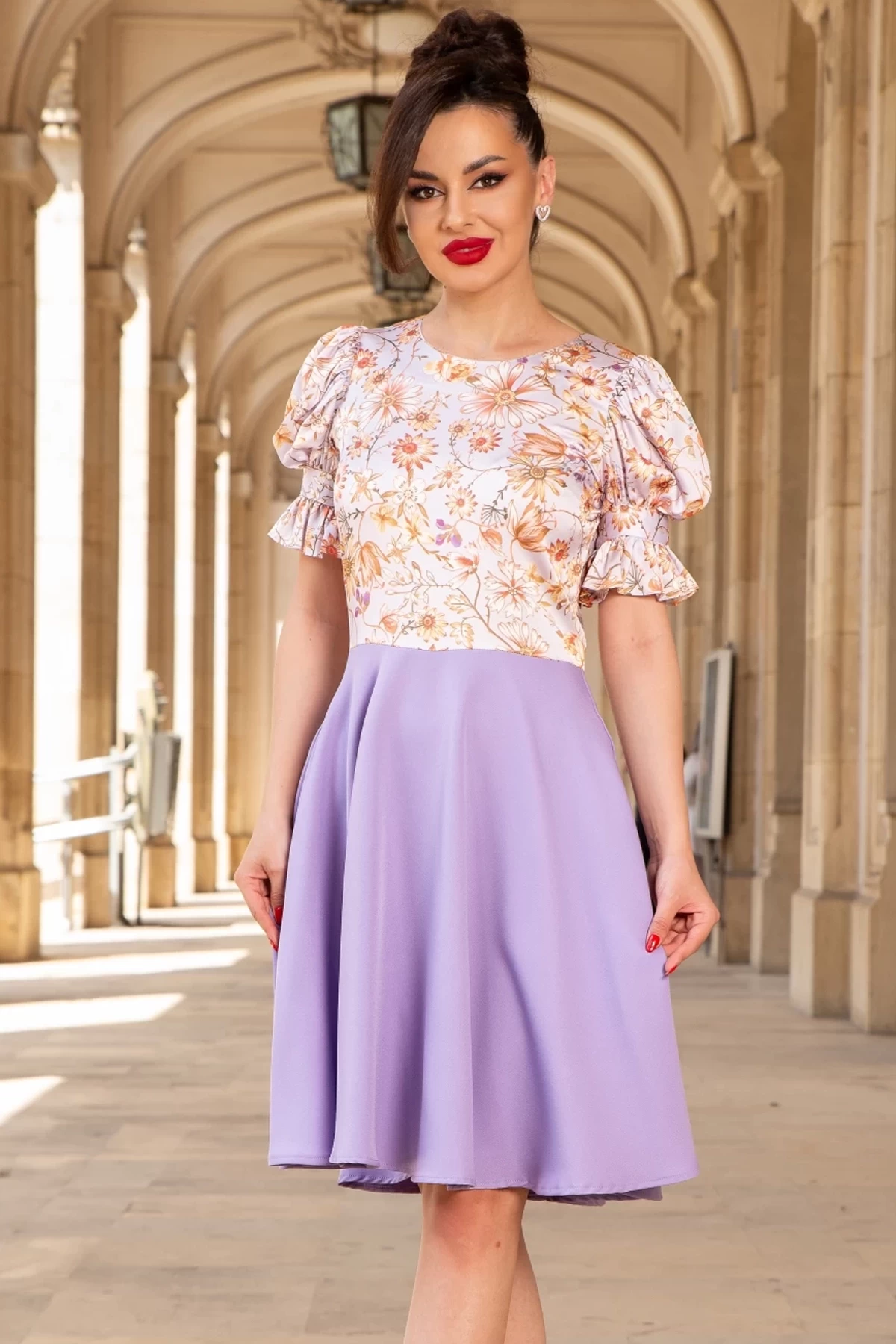 Rochie InPuff lavanda cu imprimeu floral - imagine 1