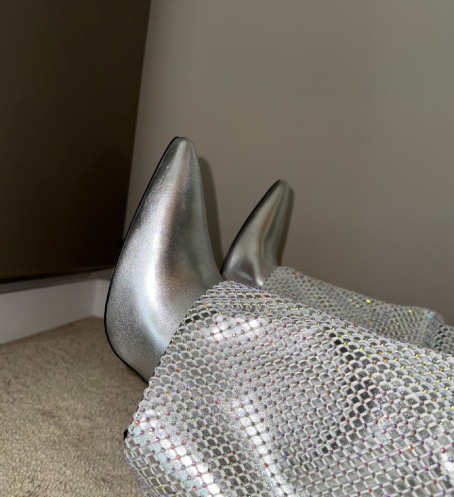 Cizme Skaa Argintii Depurtat - Eleganță Metalică - imagine 2