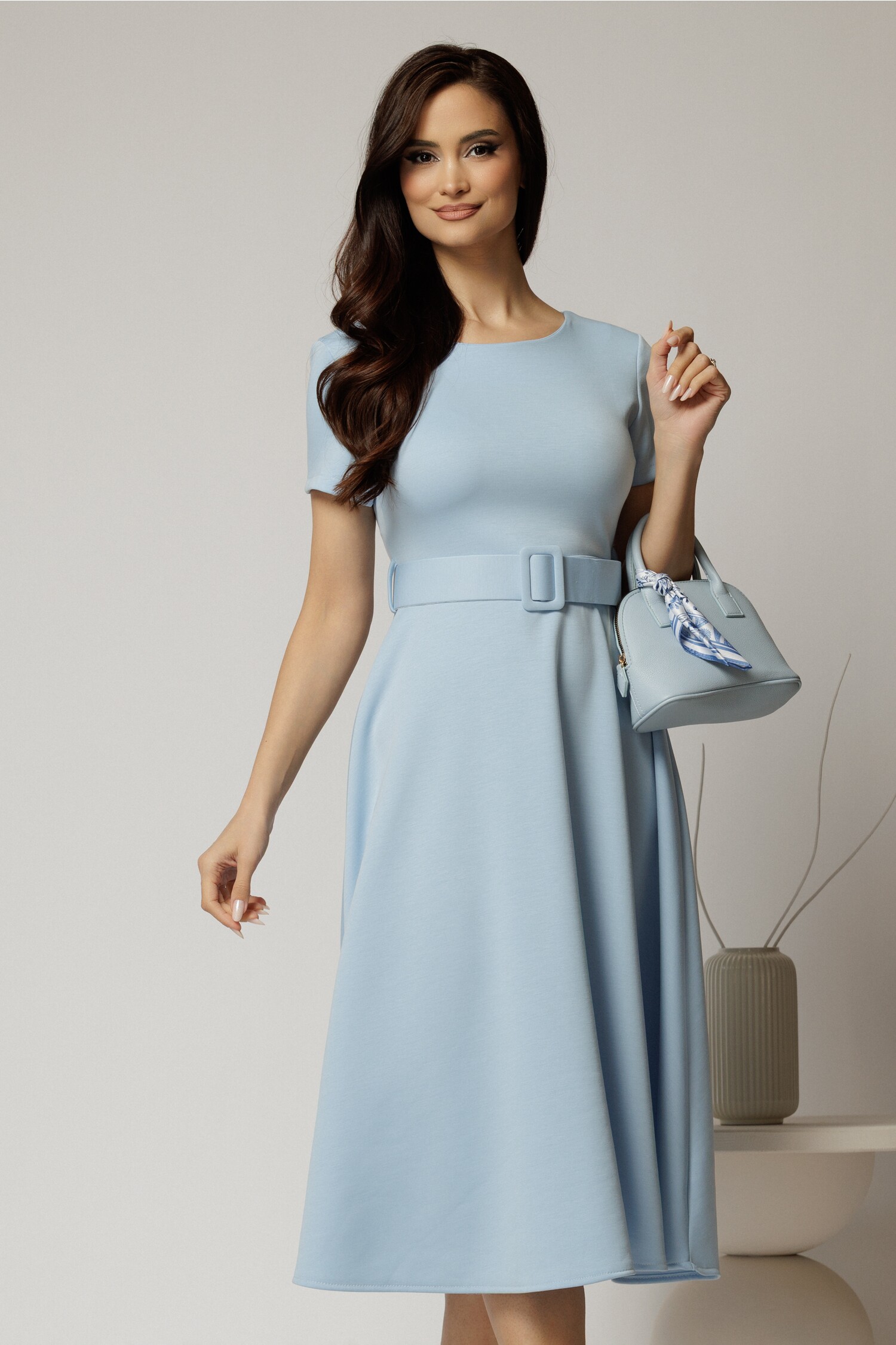 Rochie Midi Bleu cu Curea - Eleganță și Confort