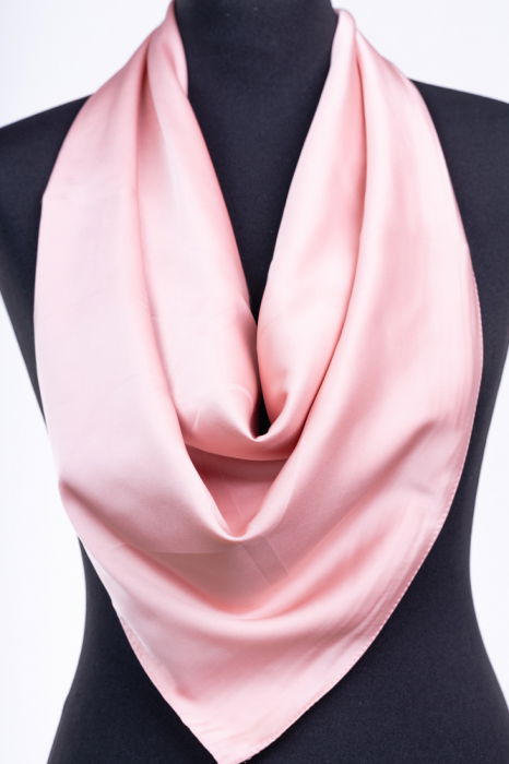 Eșarfă Roz Pastel Shopika | Eleganță & Confort
