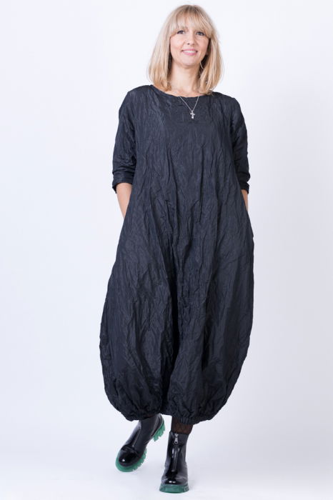 Rochie neagra gogosar Shopika | Taliere perfecta