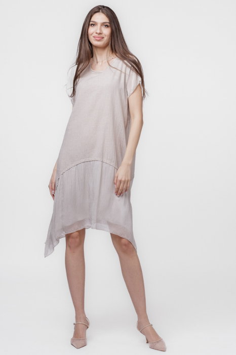 Rochie In Bej Shopika cu Volan Matase