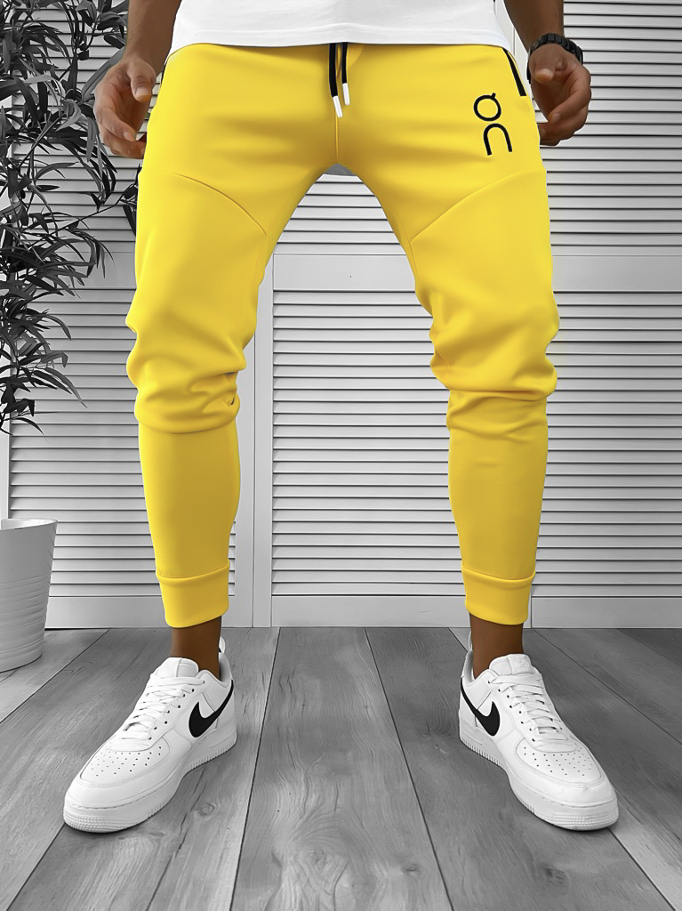Pantaloni Trening Conici Mustar | Stil și Confort