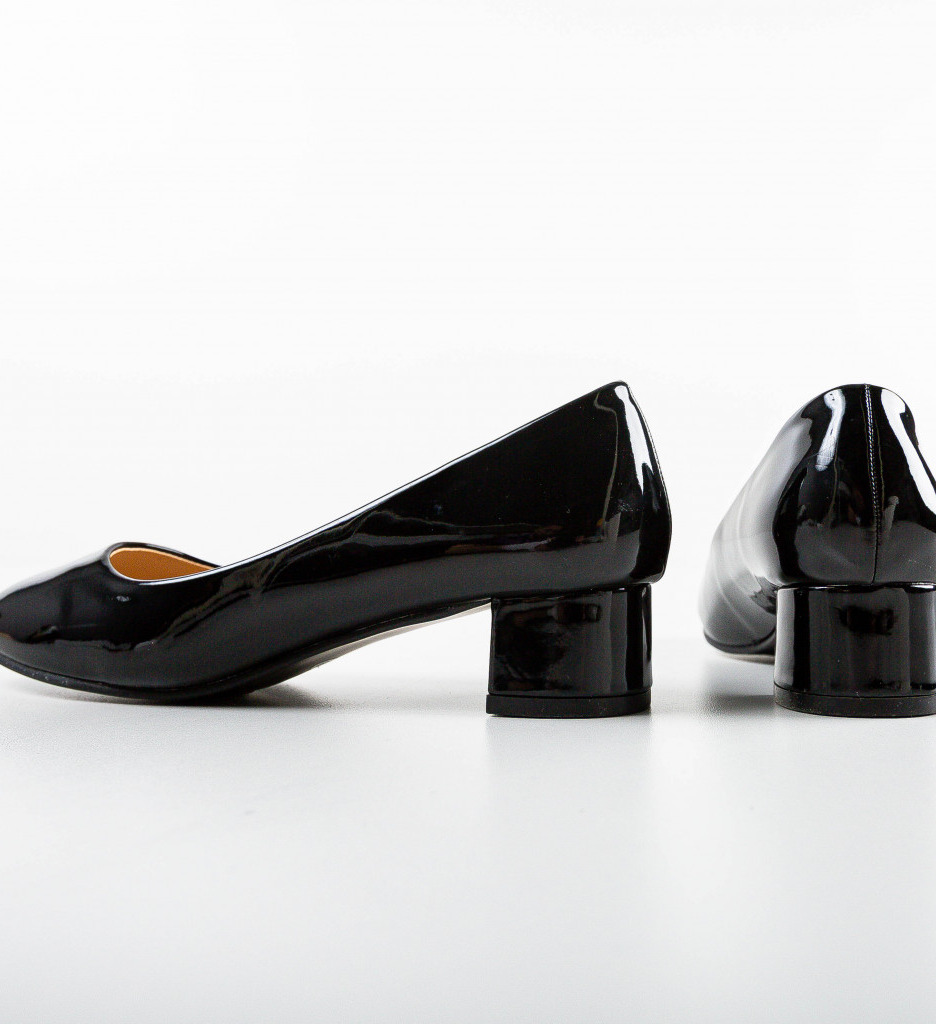 Pantofi Lucane Negri Eleganți - Stil și Confort