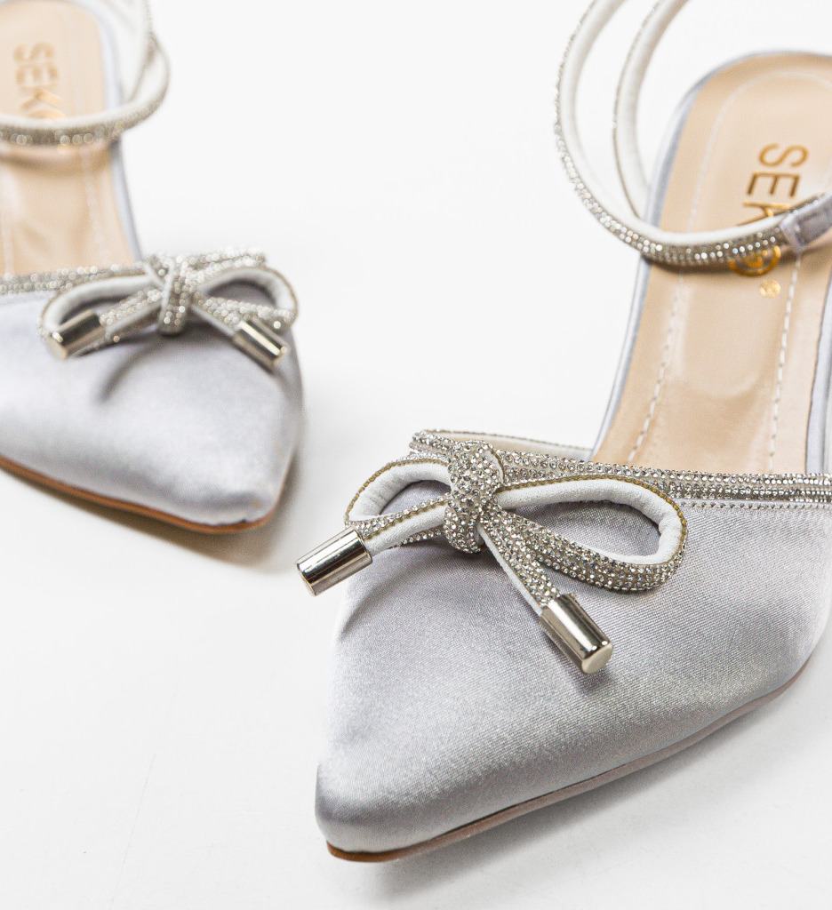 Pantofi Mamcerk Gri cu Toc - Eleganță și Stil - imagine 5