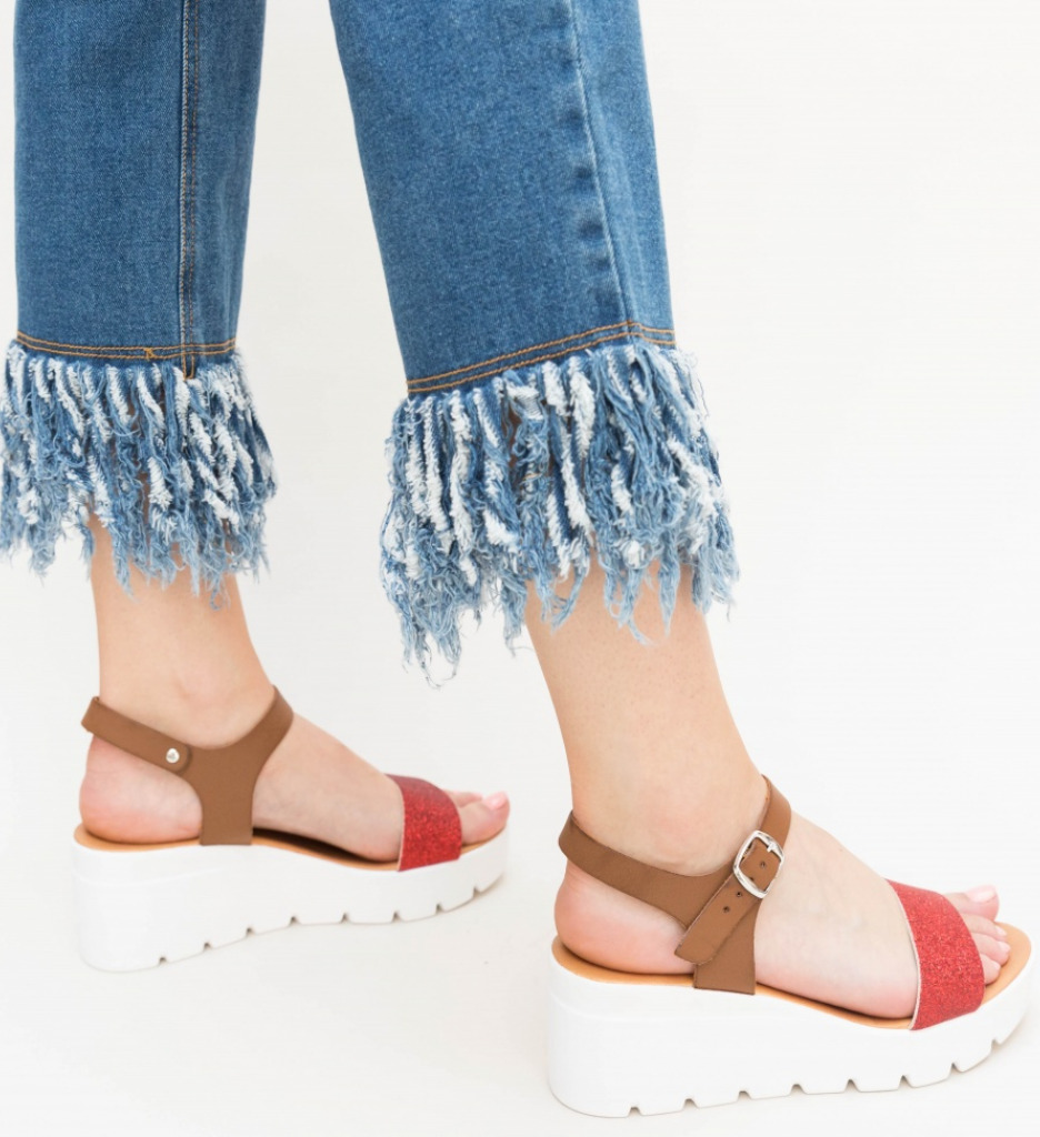 Platforme Vedira Rosii | Stil si Confort - imagine 3