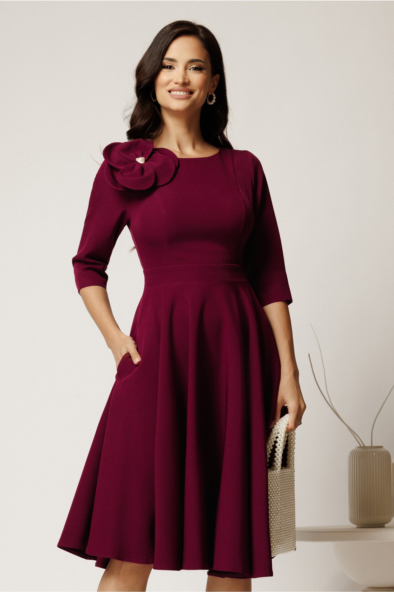 Rochie DY Fashion Magenta Midi cu Floare la Bust