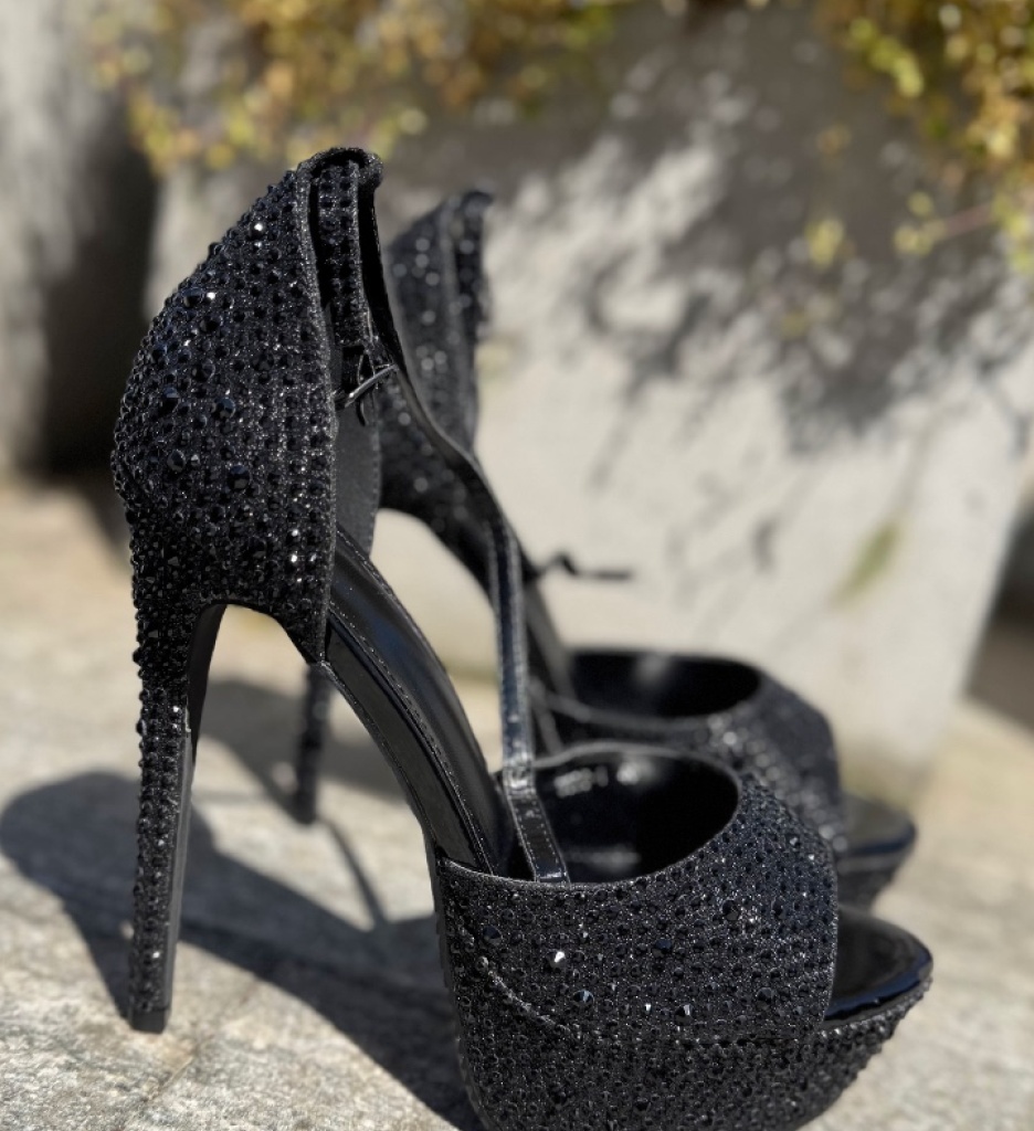 Sandale cu toc Ellaria Negre | Eleganță și Stil - imagine 3