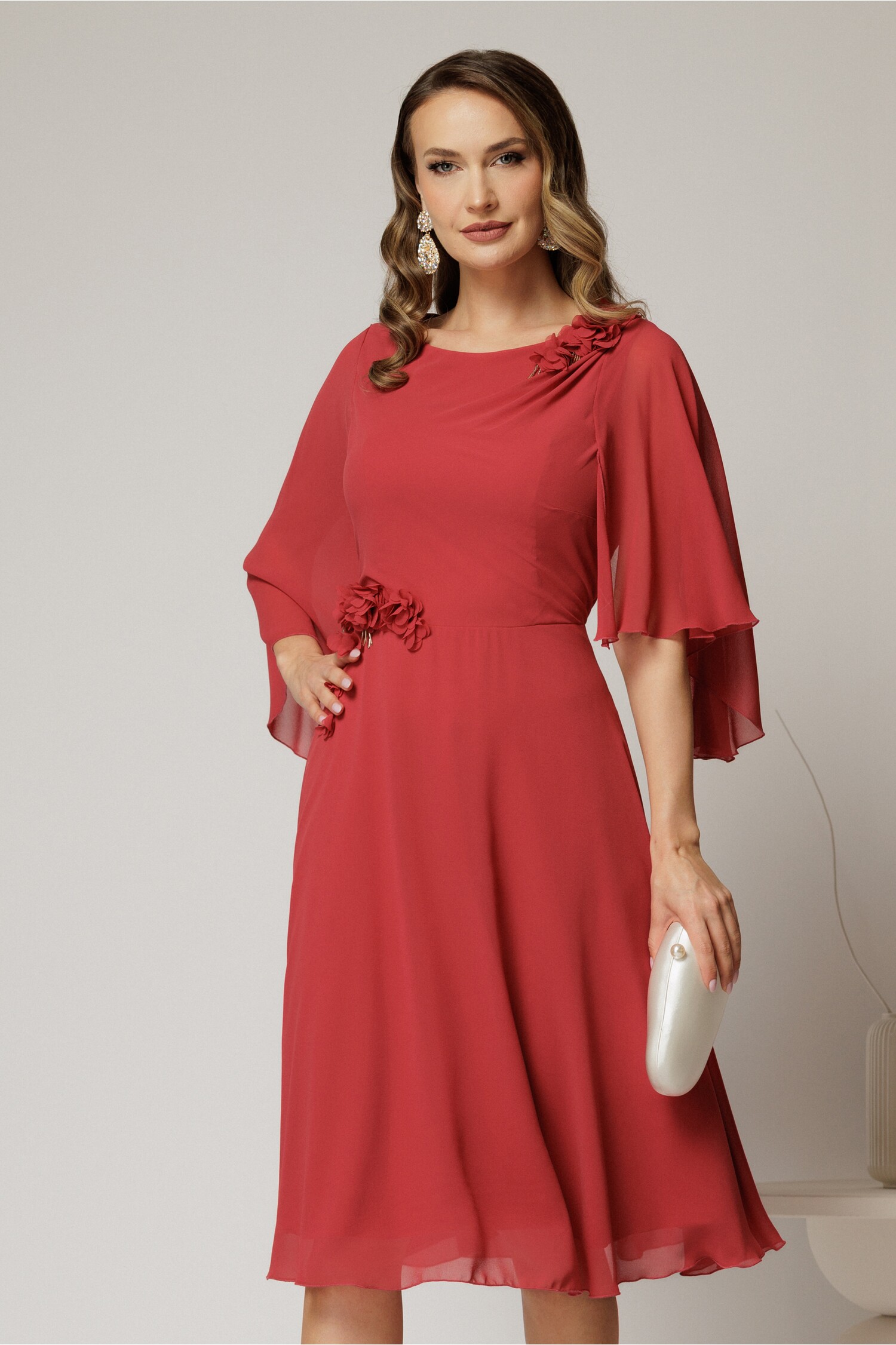 Rochie Midi Caramizie din Voal cu Flori, Eleganta