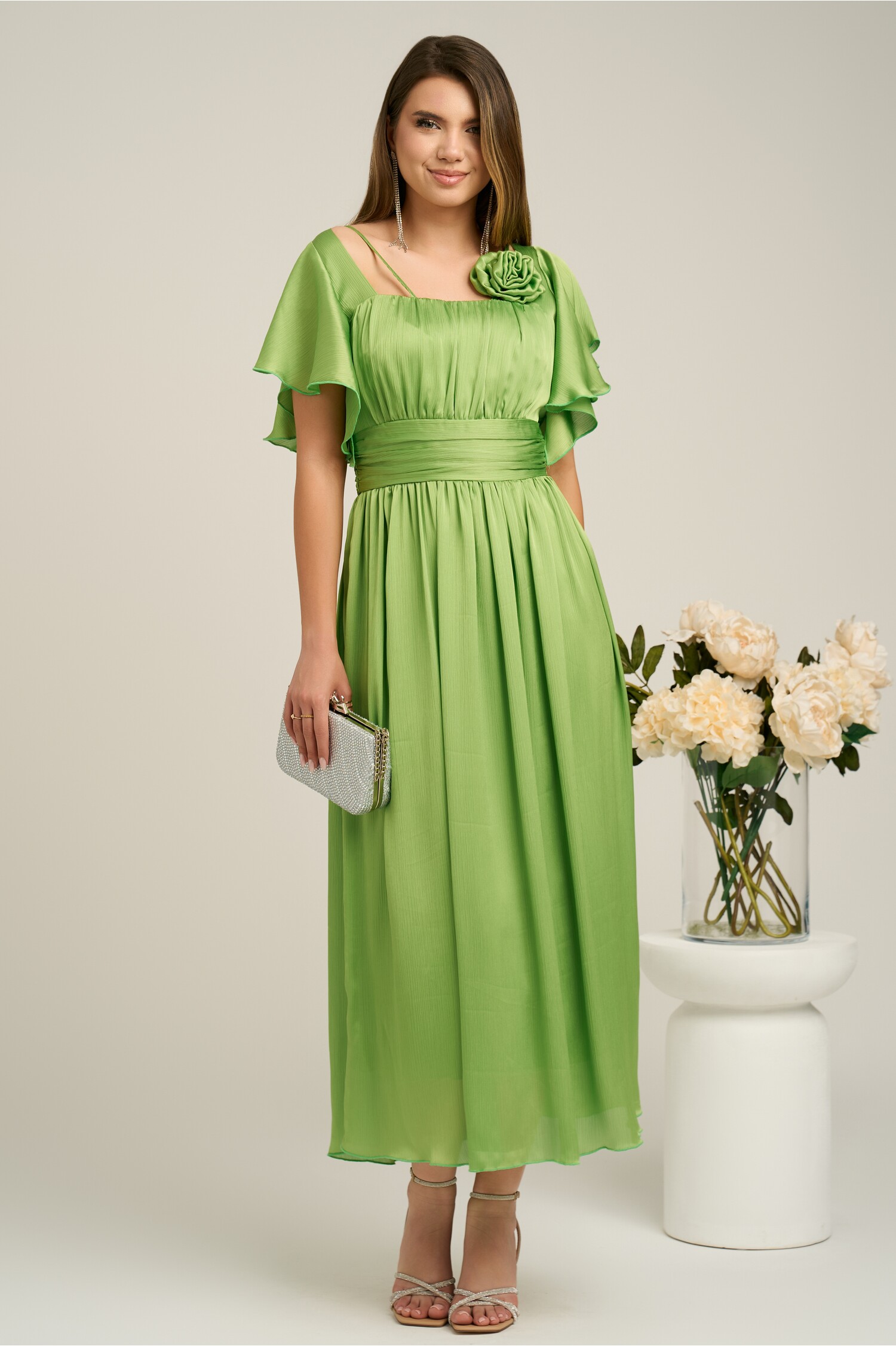 Rochie Lungă Eleganta Verde Moze cu Floare