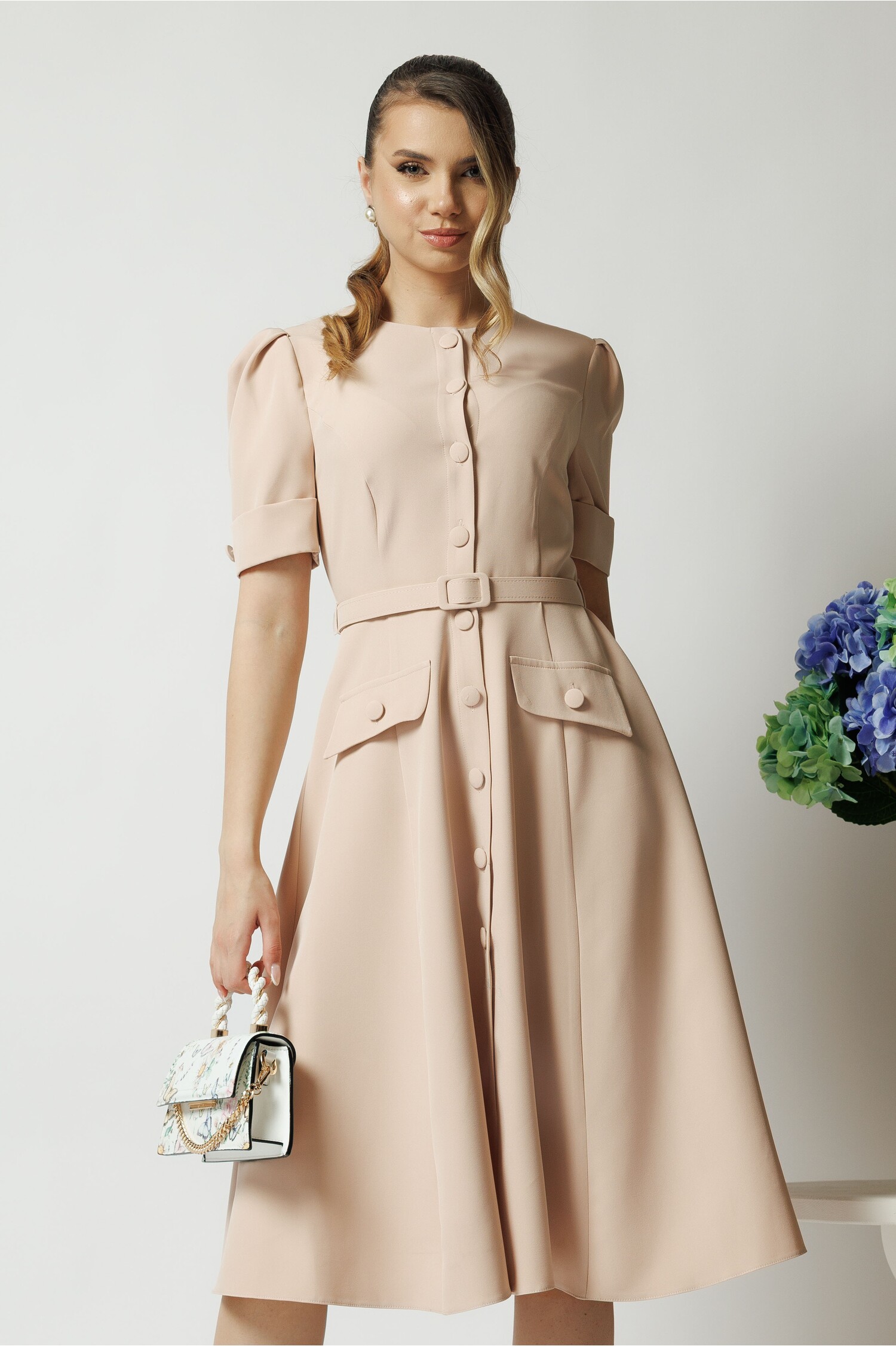 Rochie Bej DY Fashion cu Nasturi și Curea