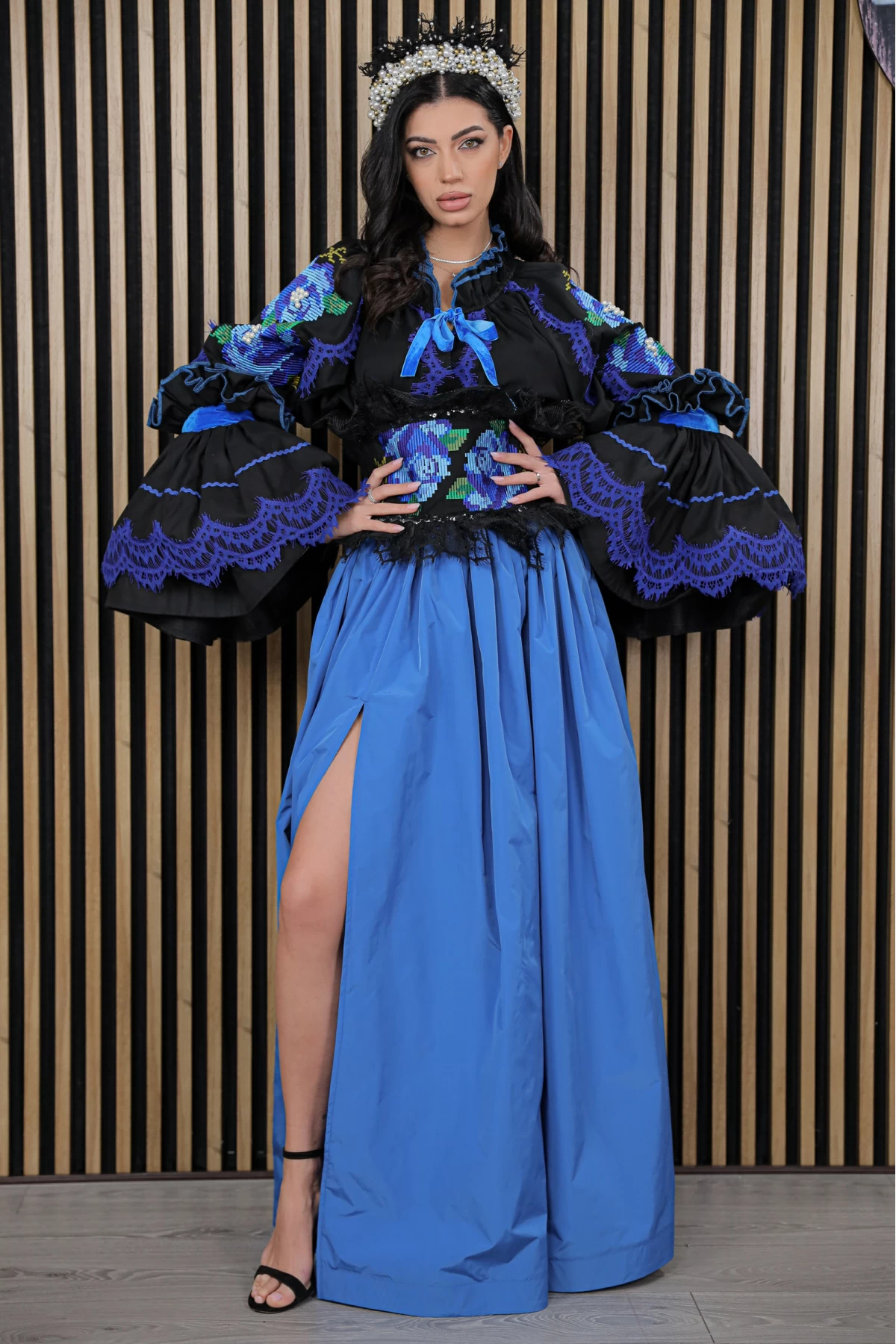 Fusta Zbor de Safir Eleganta | Legendaria