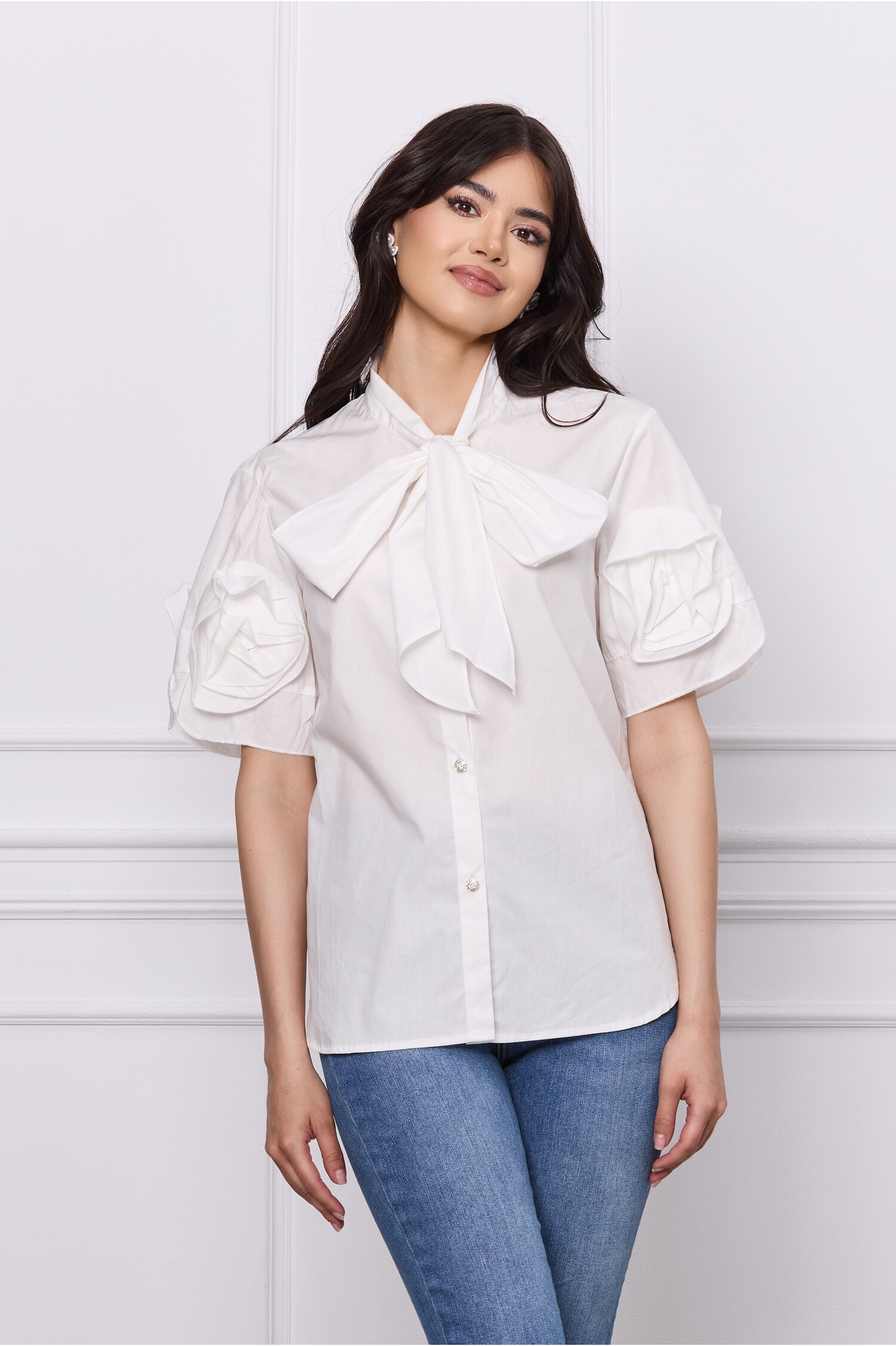 Camasa Simona Albă cu Design Floral Elegant