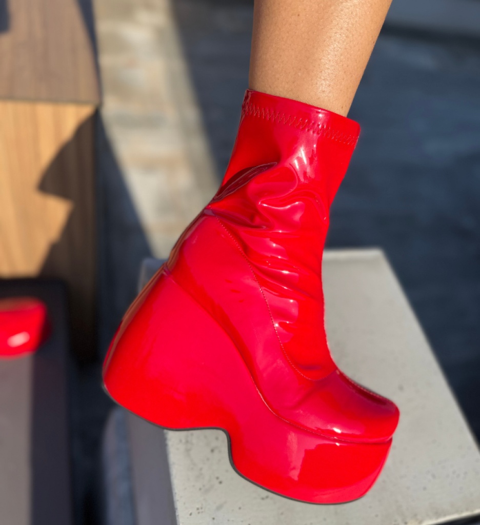 Botine Dama Cosmo Rosii - Stil si Eleganta