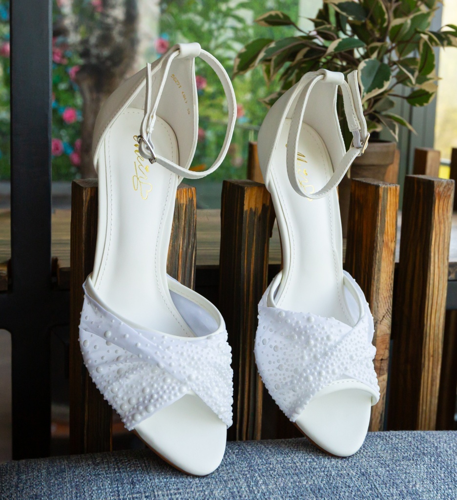 Sandale cu toc Kavra Albe | Eleganță și Confort - imagine 4